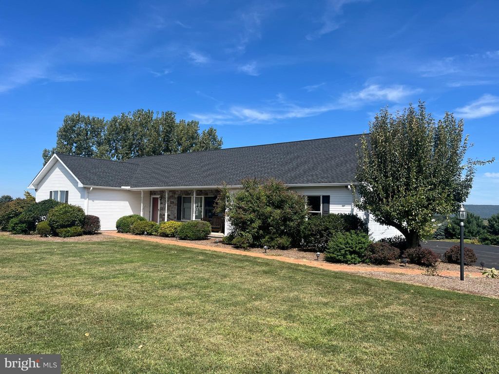 Photo of 291 Mountain View Road, SUNBURY, PA 17801 (MLS # PANU2002670)