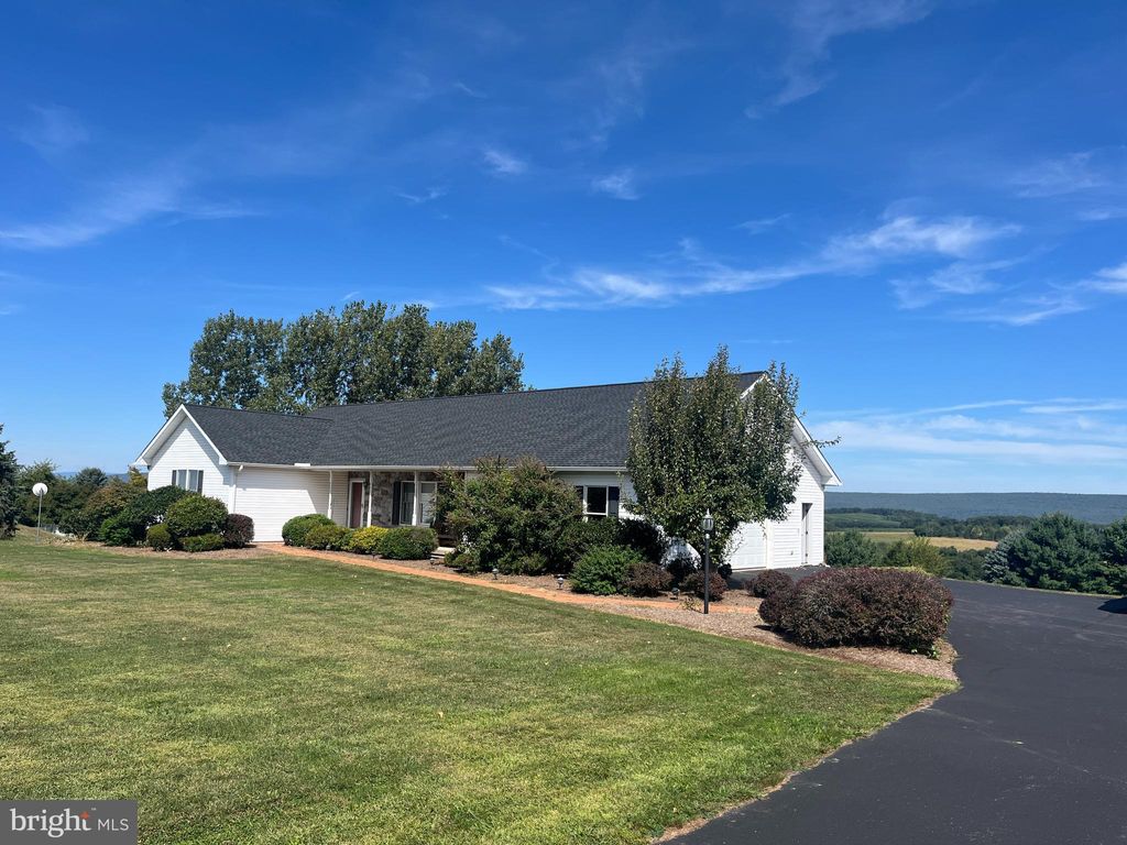 Photo of 291 Mountain View Road, SUNBURY, PA 17801 (MLS # PANU2002670)