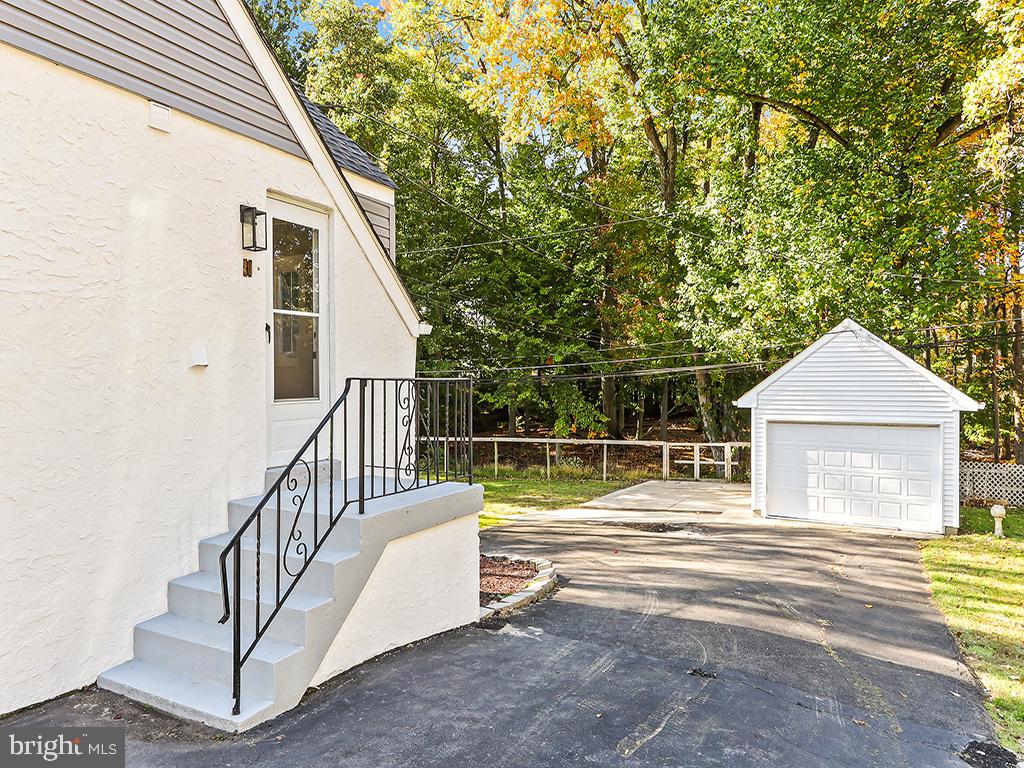 4400 YATES ROAD