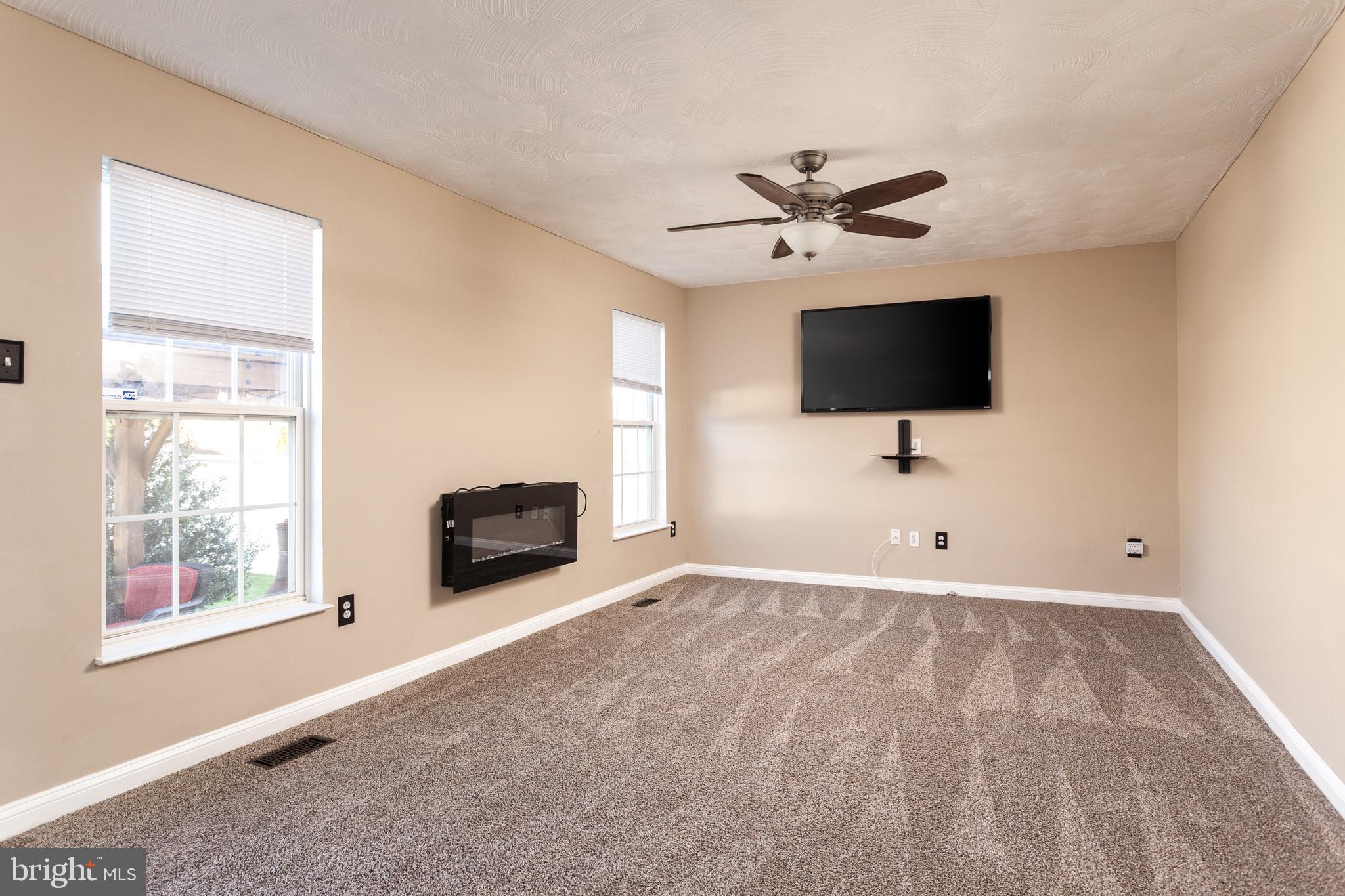 GUNPOWDER RIDGE - Residential