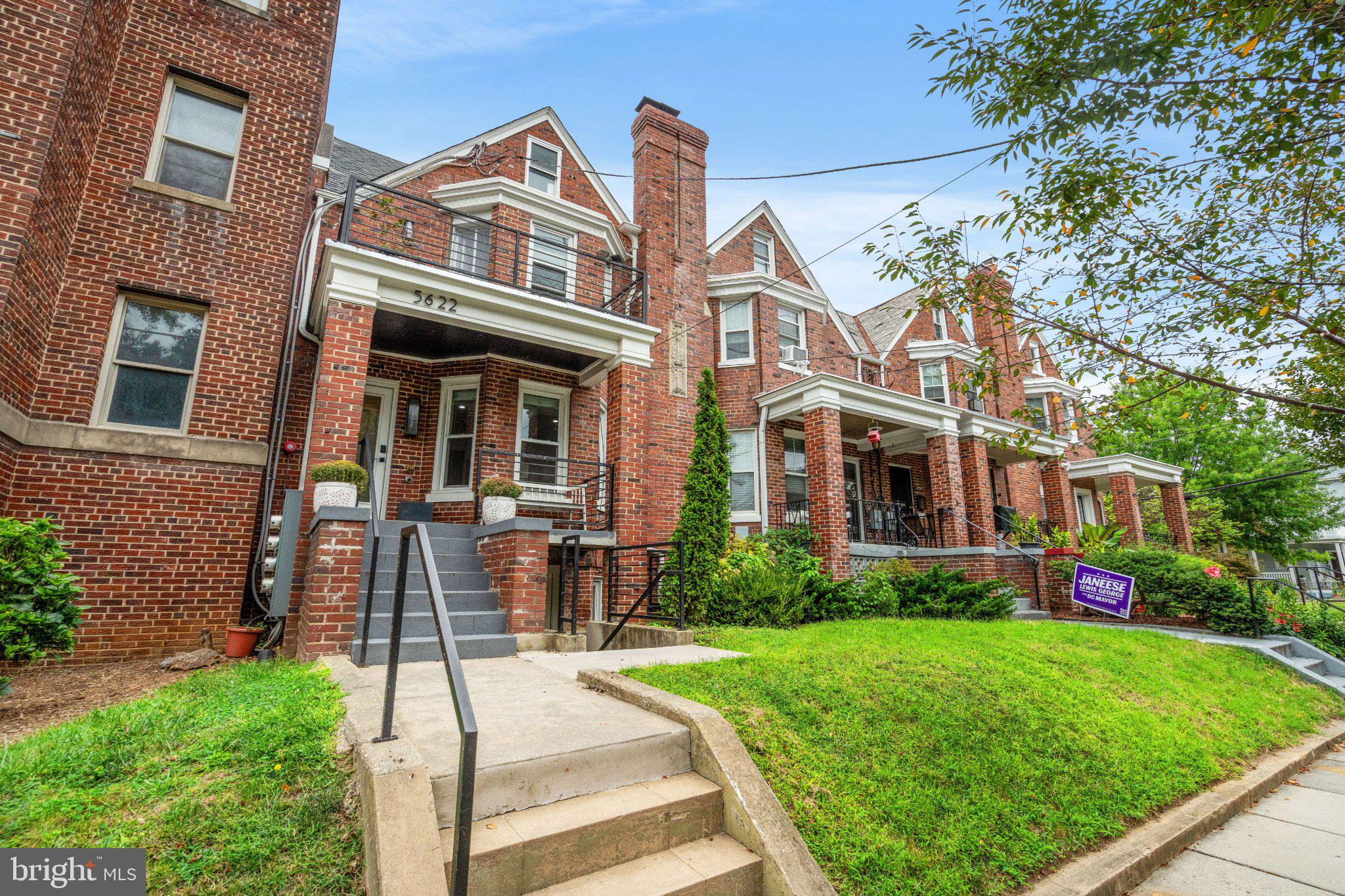 5622 13TH STREET NW 2