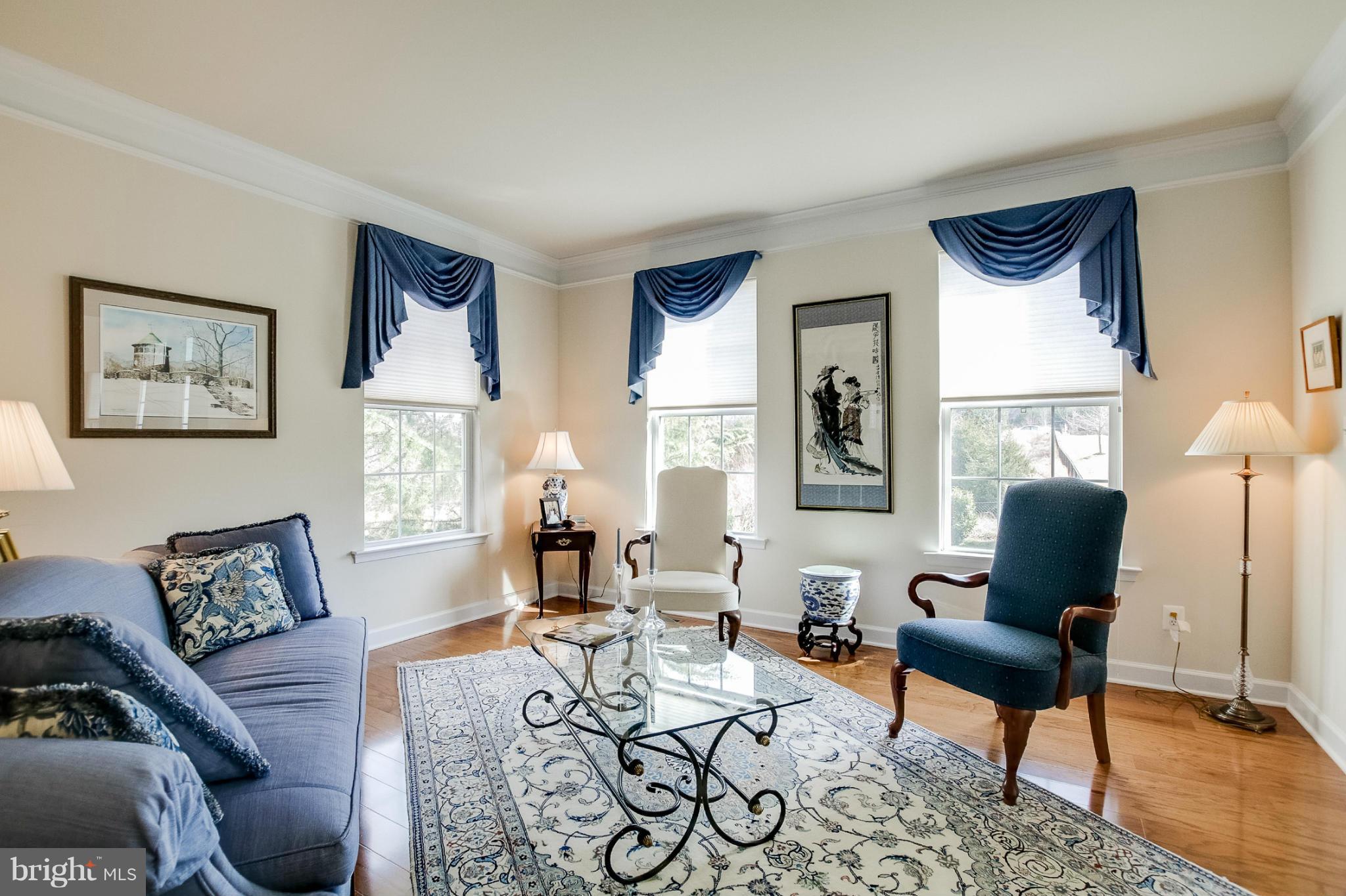 LAKESIDE FARMS - Residential