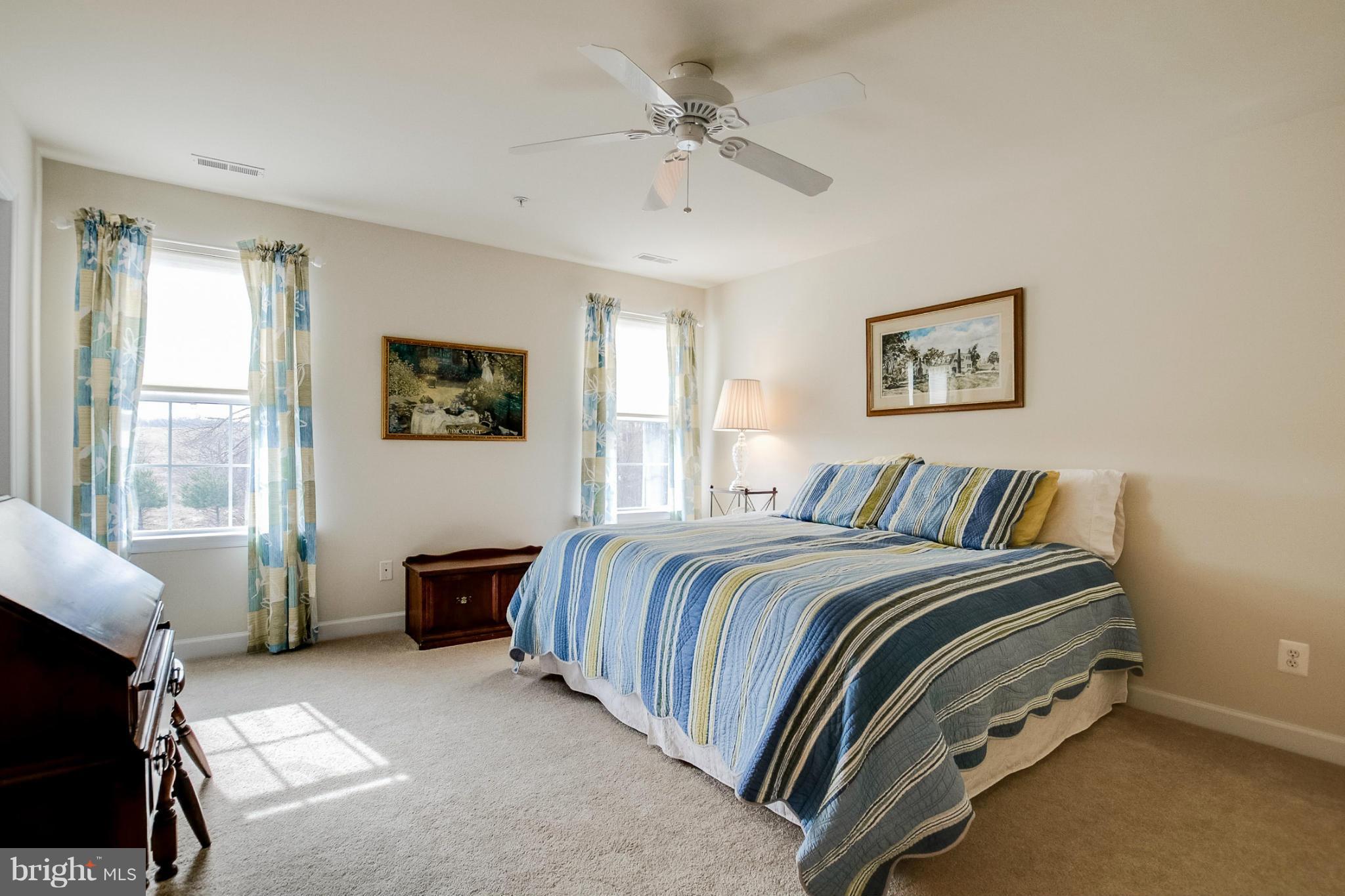 LAKESIDE FARMS - Residential