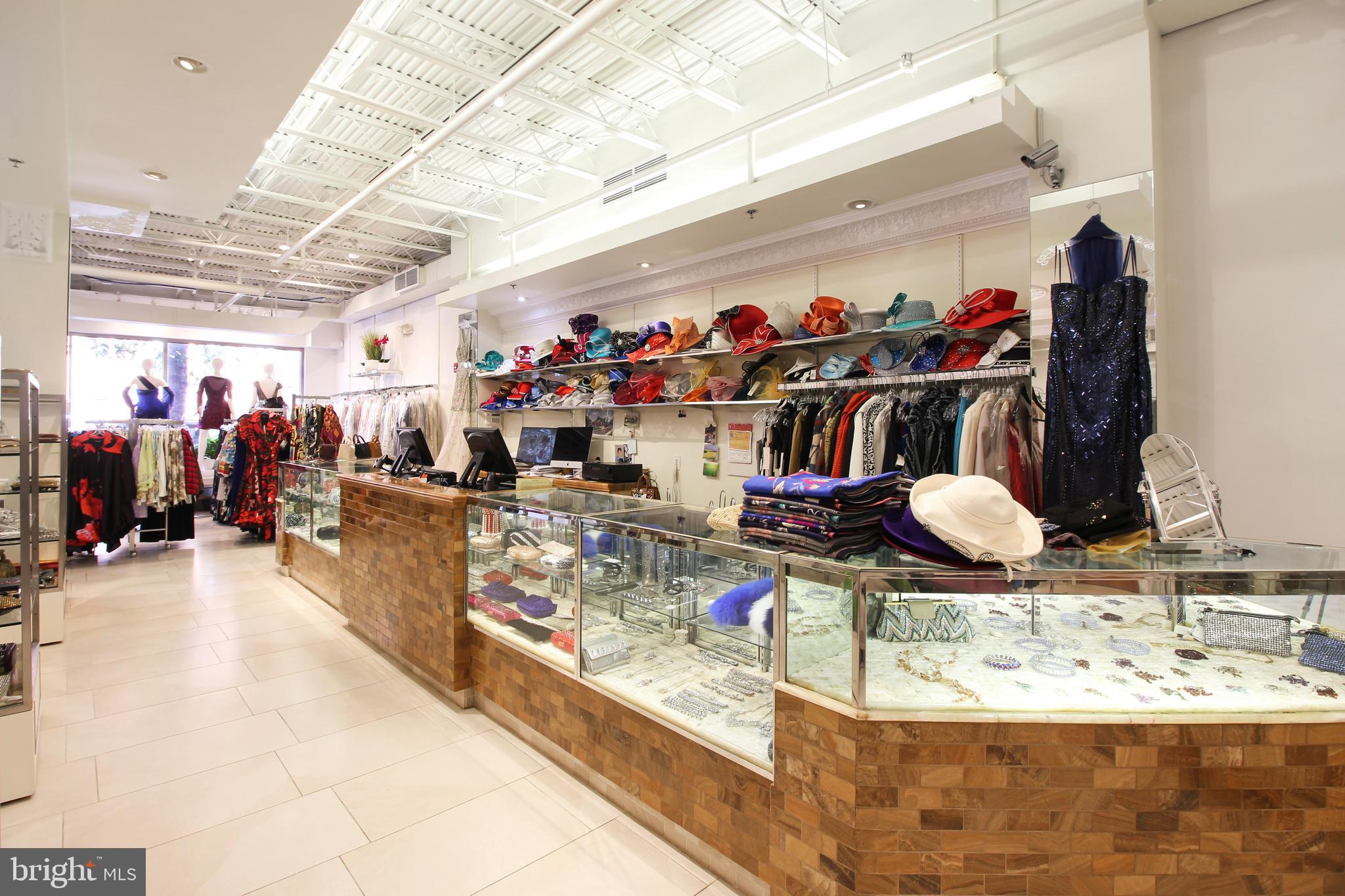 8618 FENTON STREET 1ST FLOOR