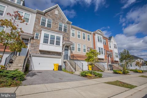 8024 CLOVIS WAY HANOVER MD 21076