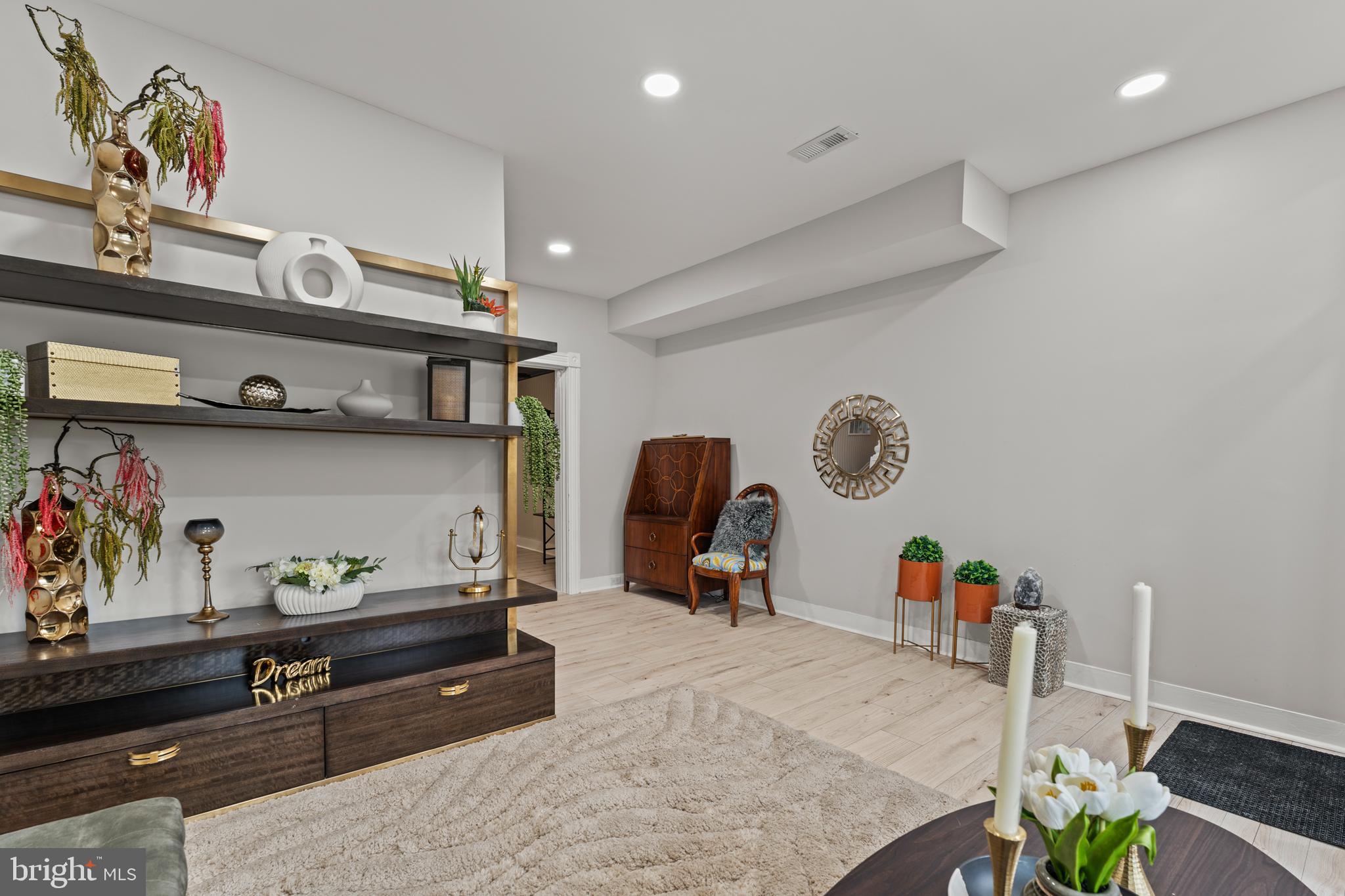 PENROSE - Residential