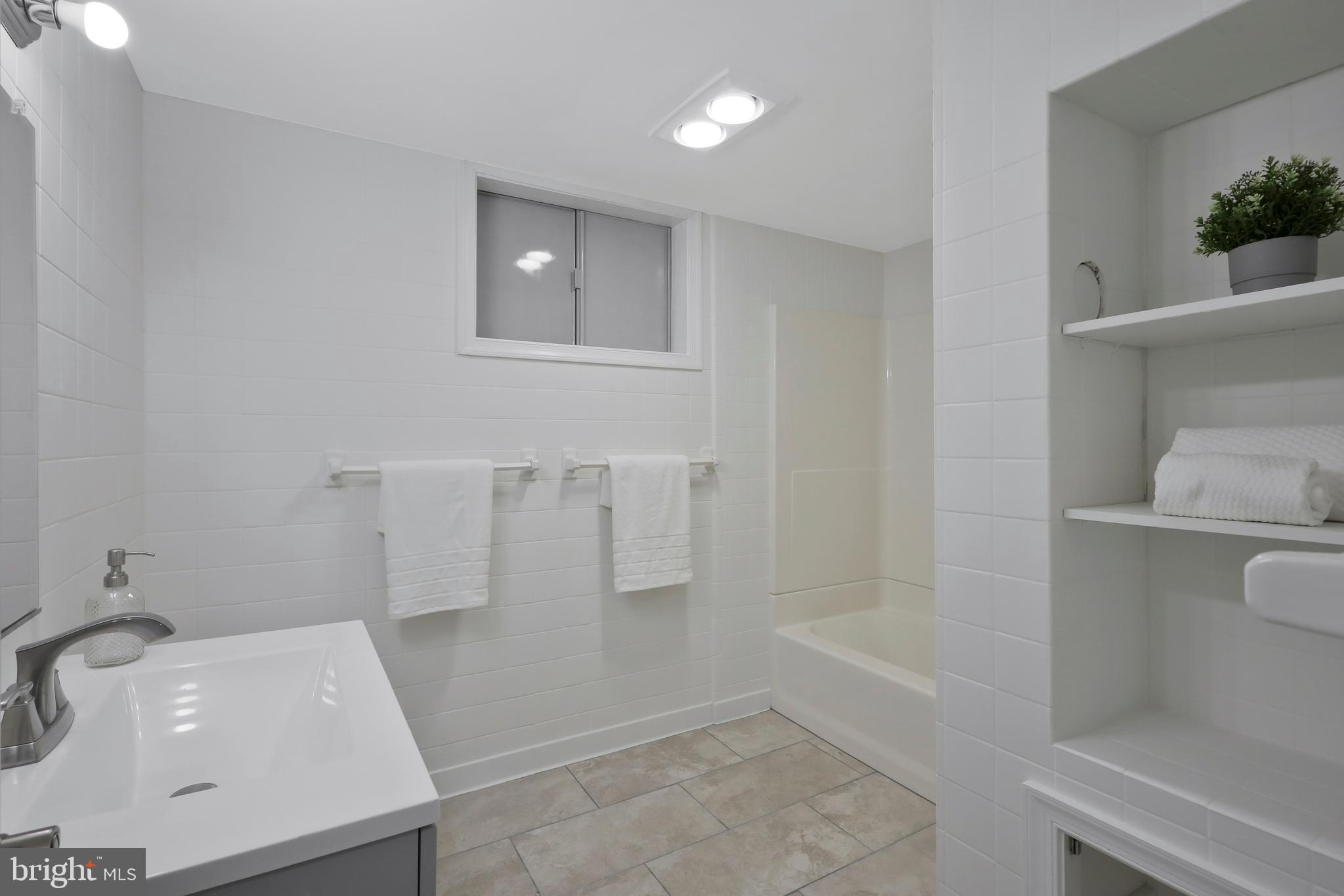 HARBOR VIEW - Residential