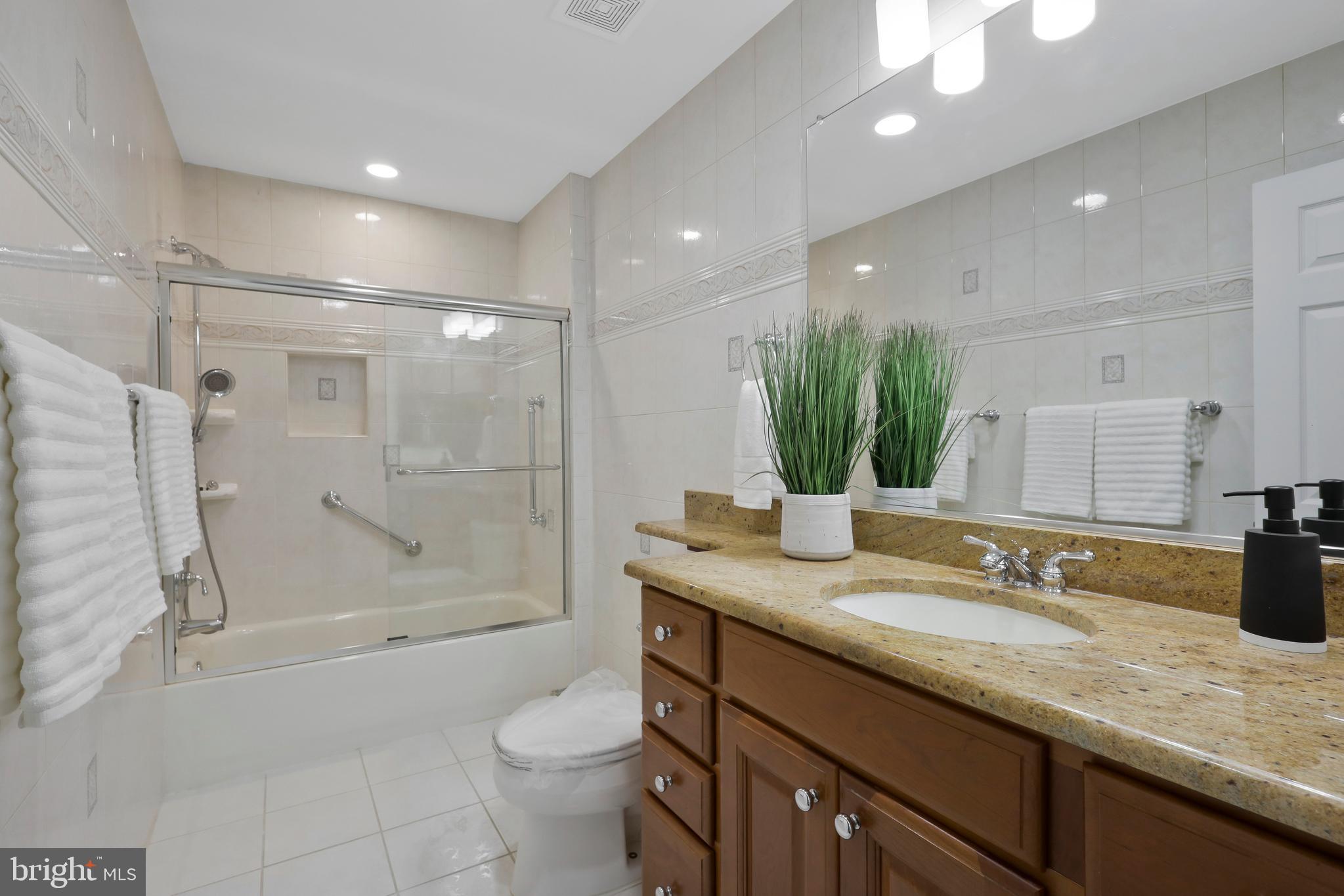 HARBOR VIEW - Residential