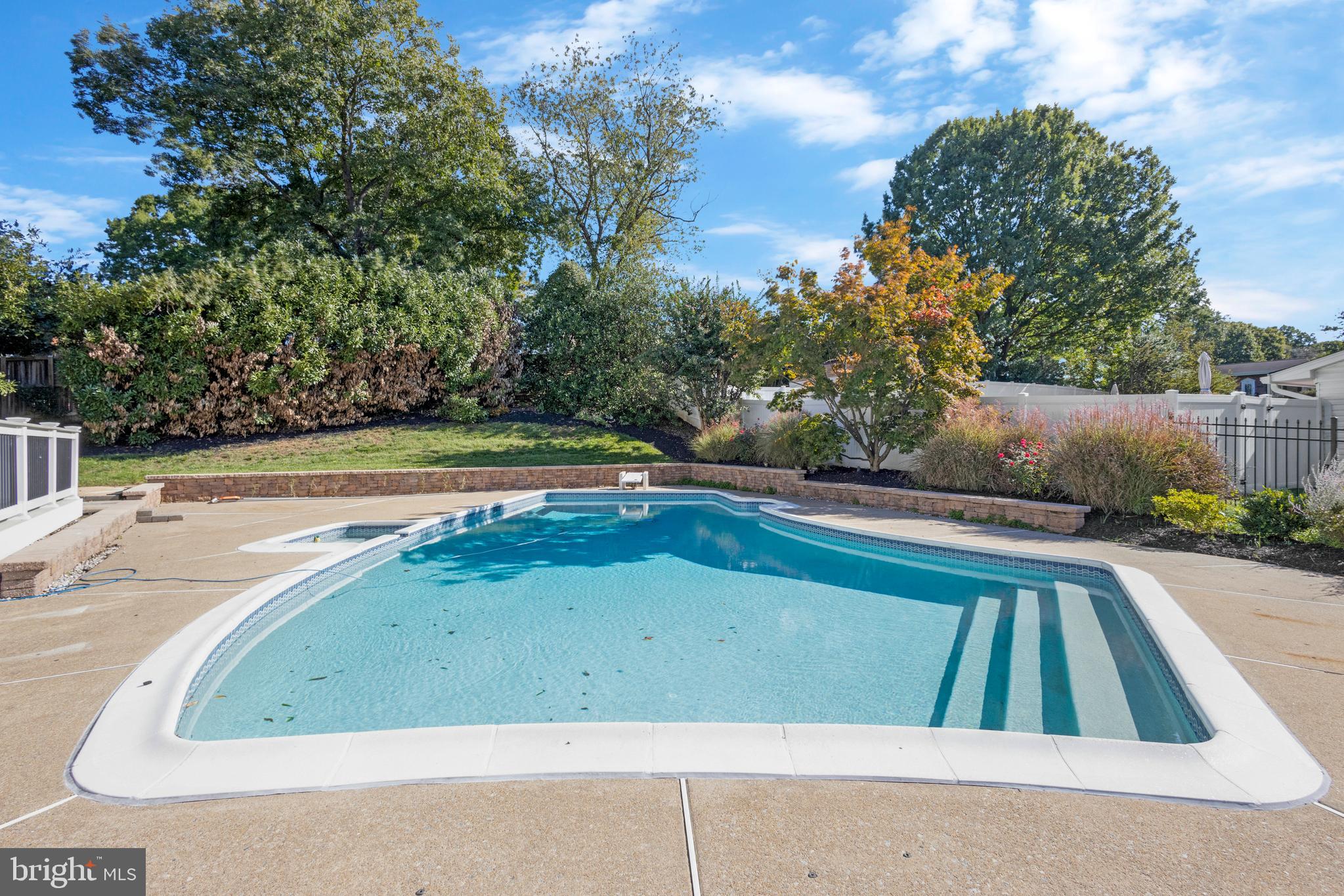 HARBOR VIEW - Residential