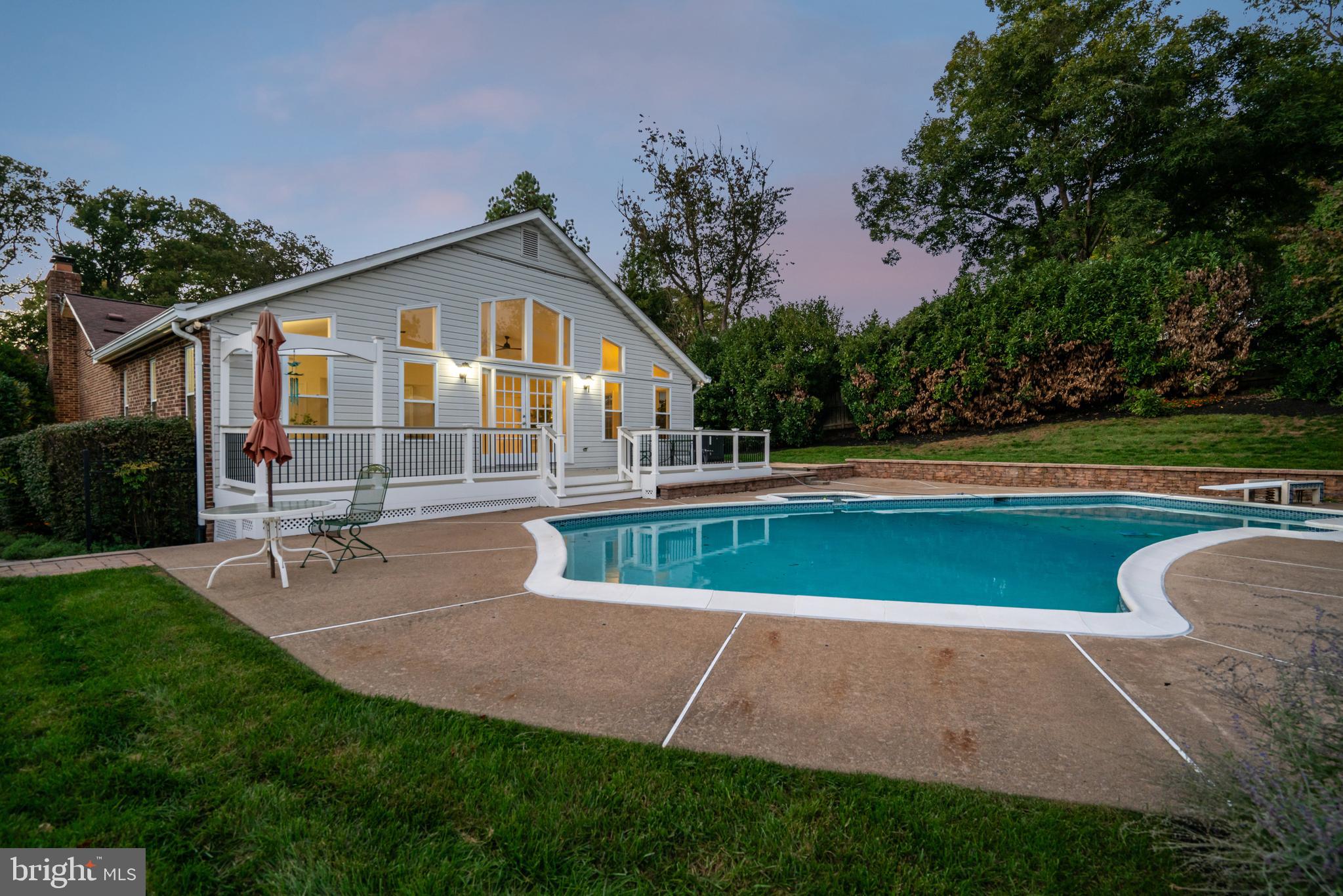 HARBOR VIEW - Residential