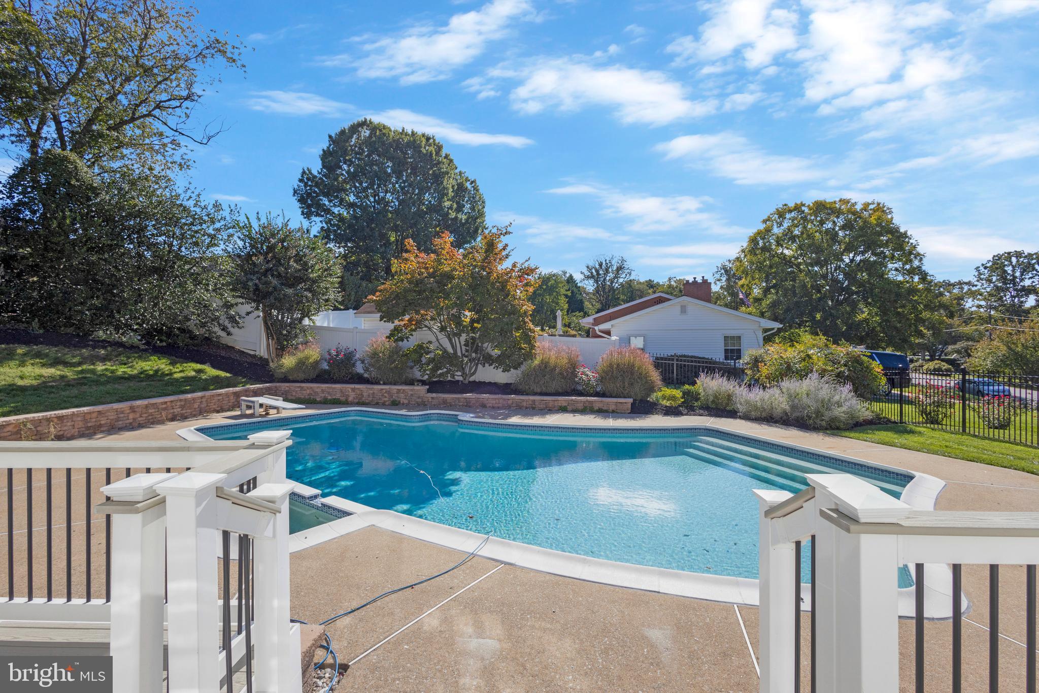 HARBOR VIEW - Residential