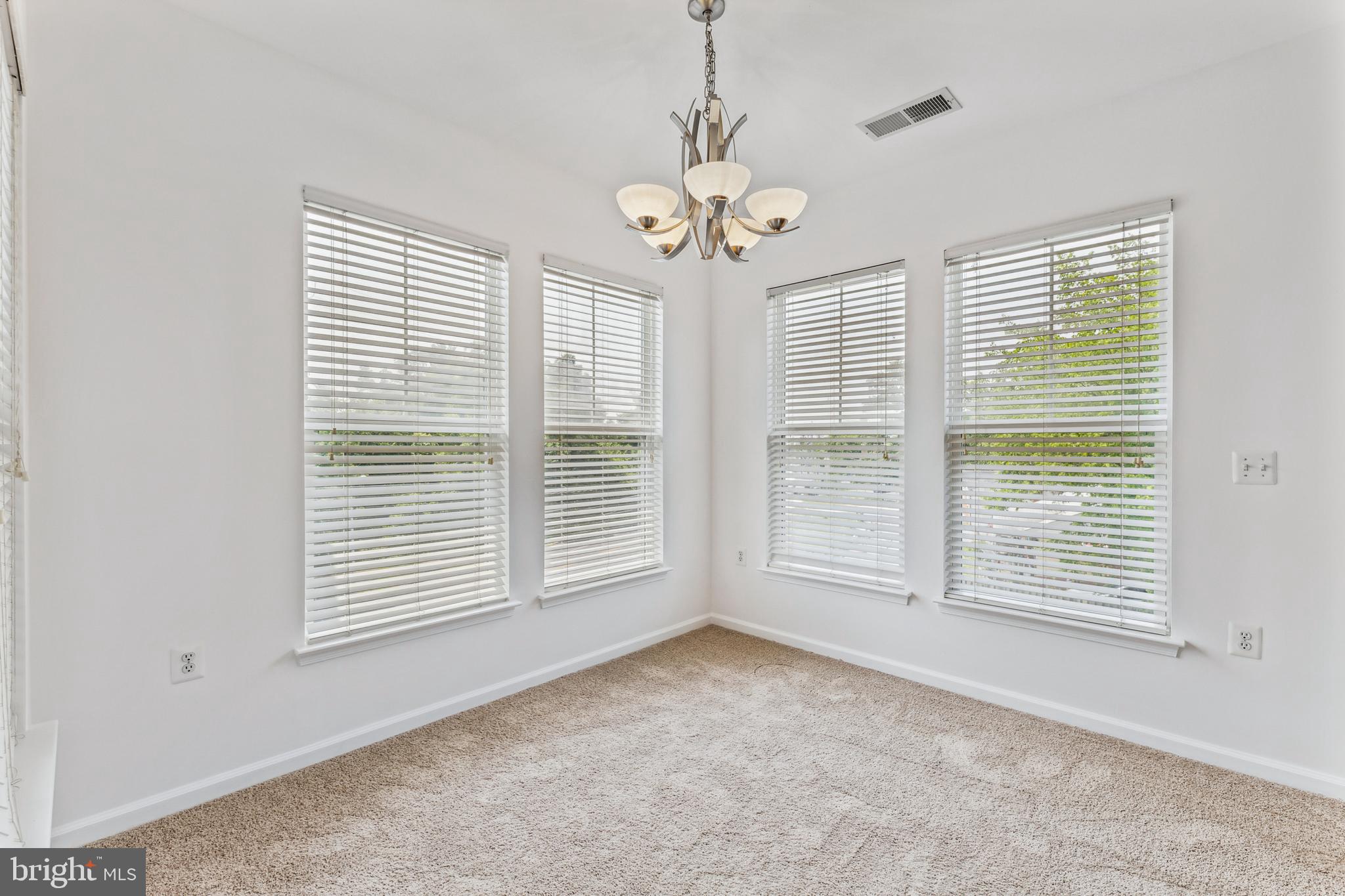 THE ADDISON AT ST PAUL - Residential