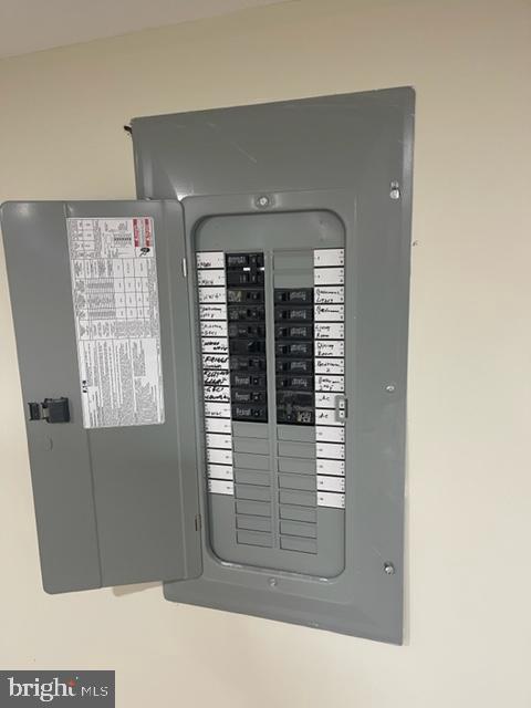 FRANKFORD - Residential