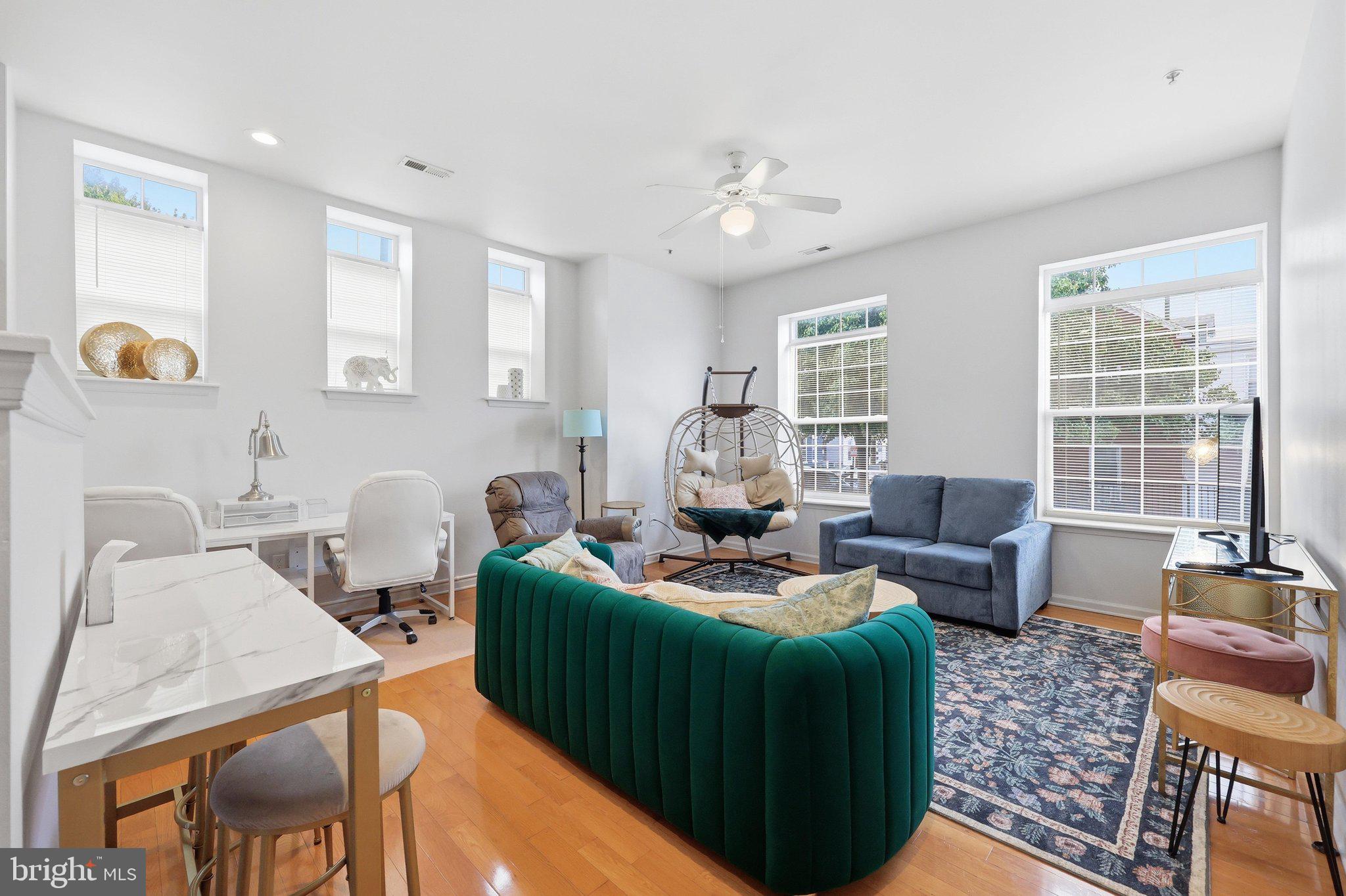 138 E ANTIETAM STREET 210