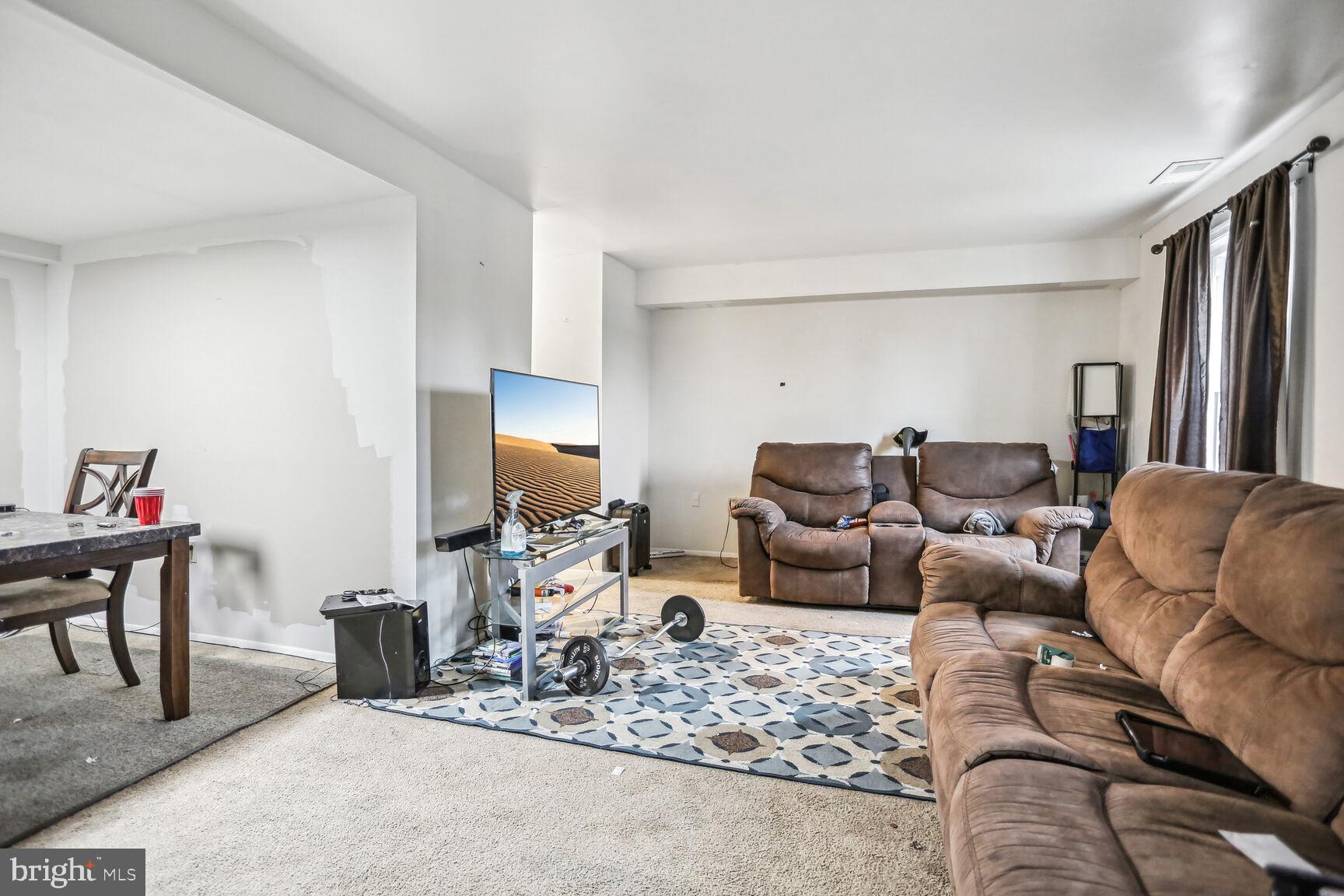 FOREST SPRING - Residential