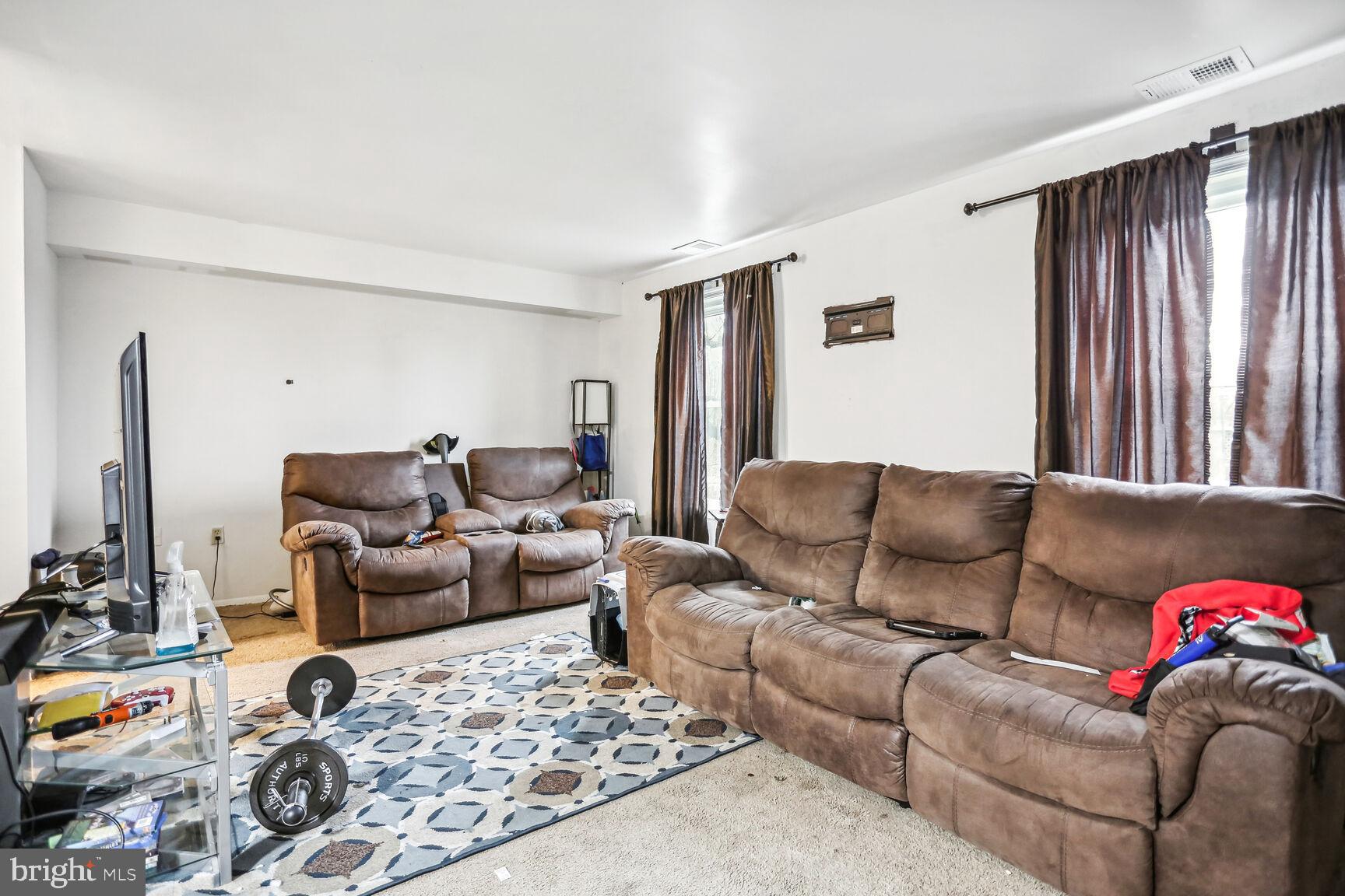 FOREST SPRING - Residential