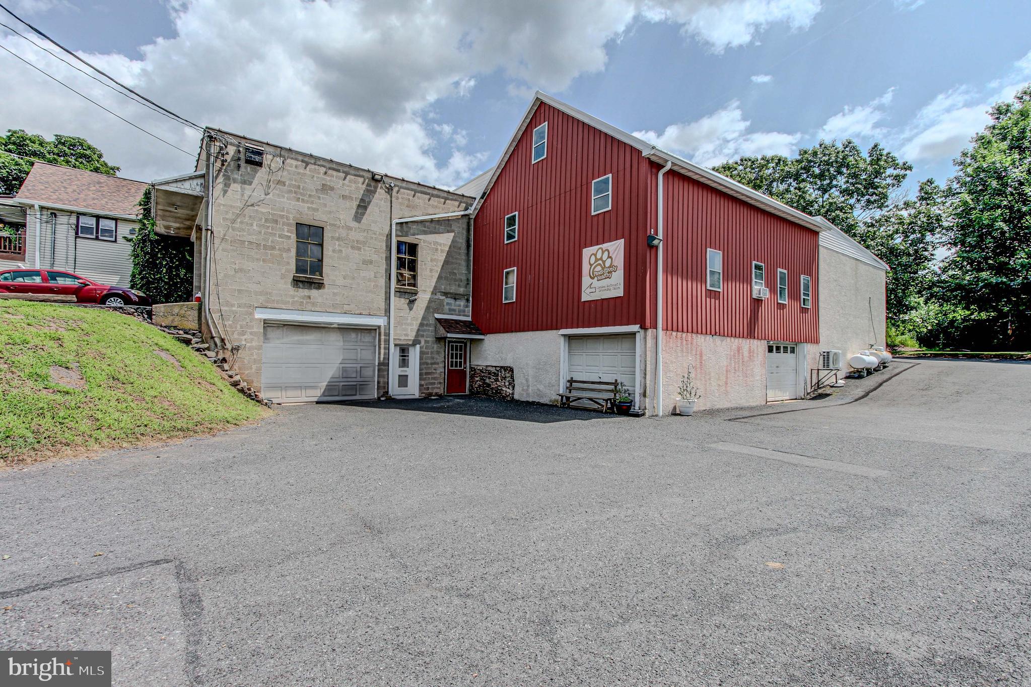 720-724 MORWOOD ROAD