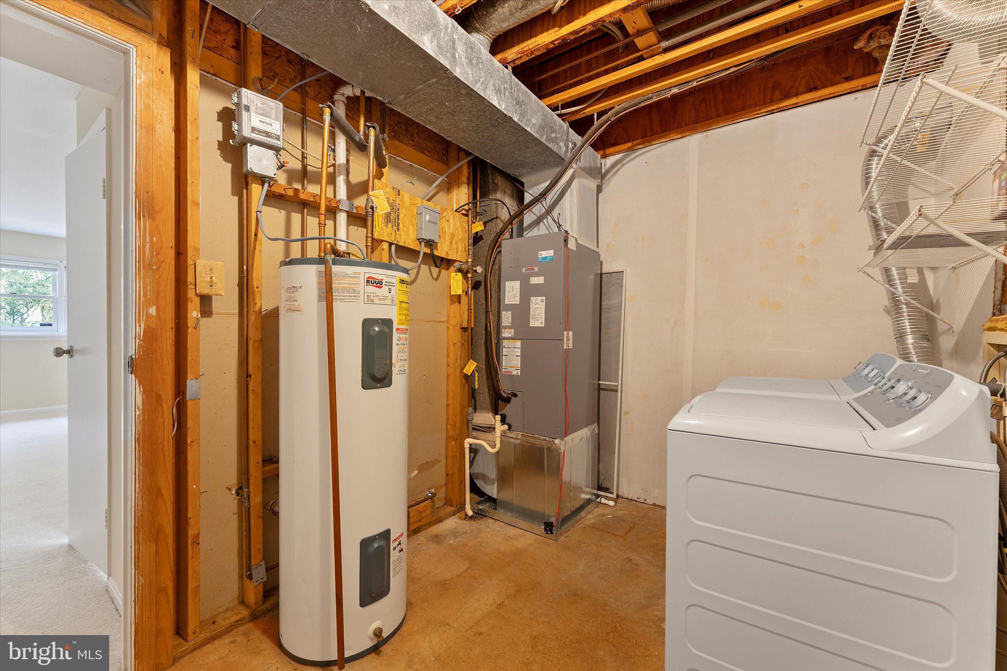 SUDLEY MANOR - Residential Lease