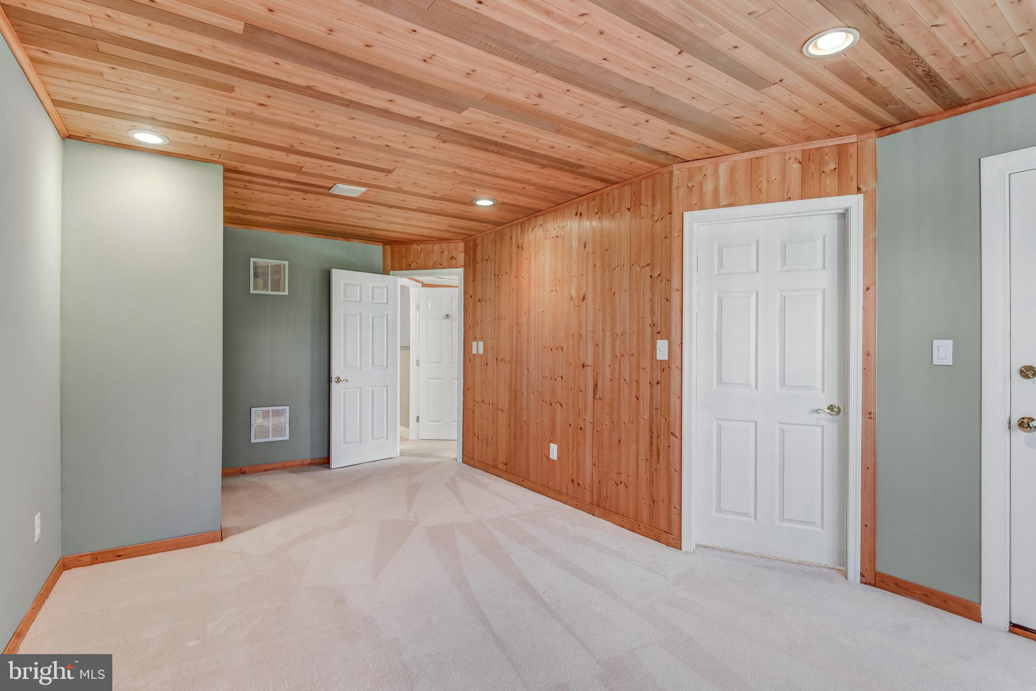 HERITAGE HUNT - Residential