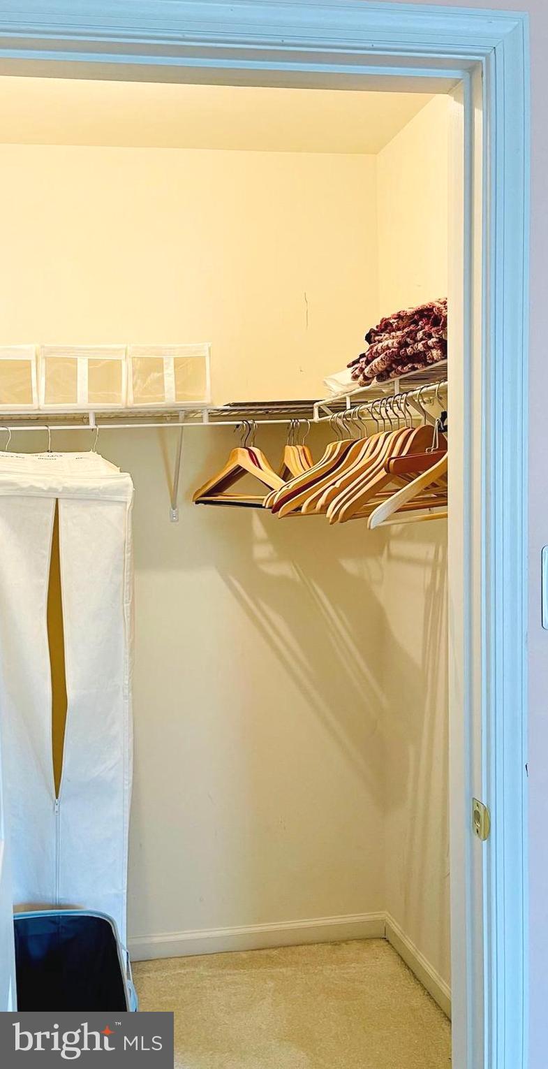 THE VILLAGES AT WELLINGTON - Residential Lease