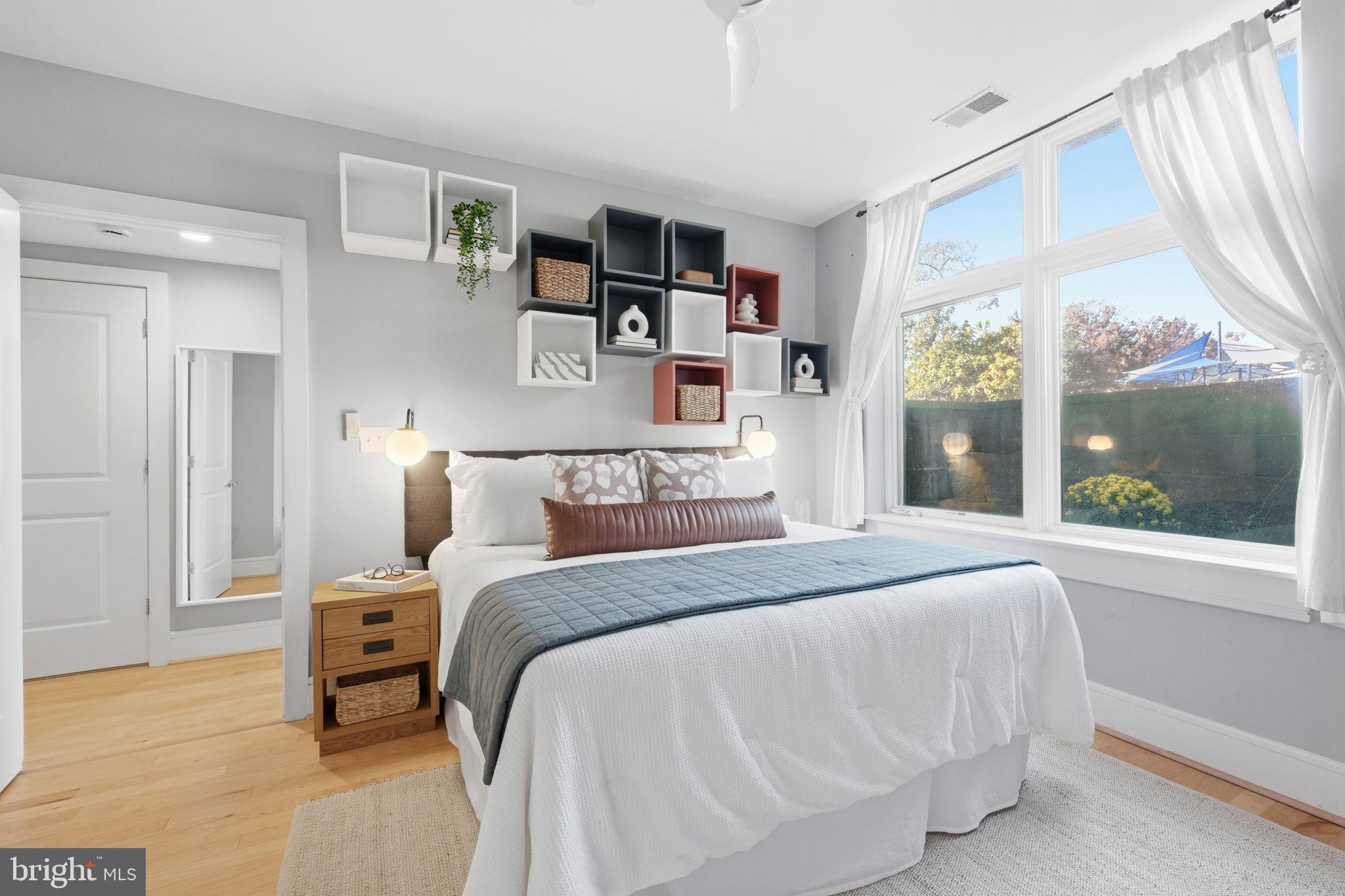 1654 EUCLID STREET NW 102