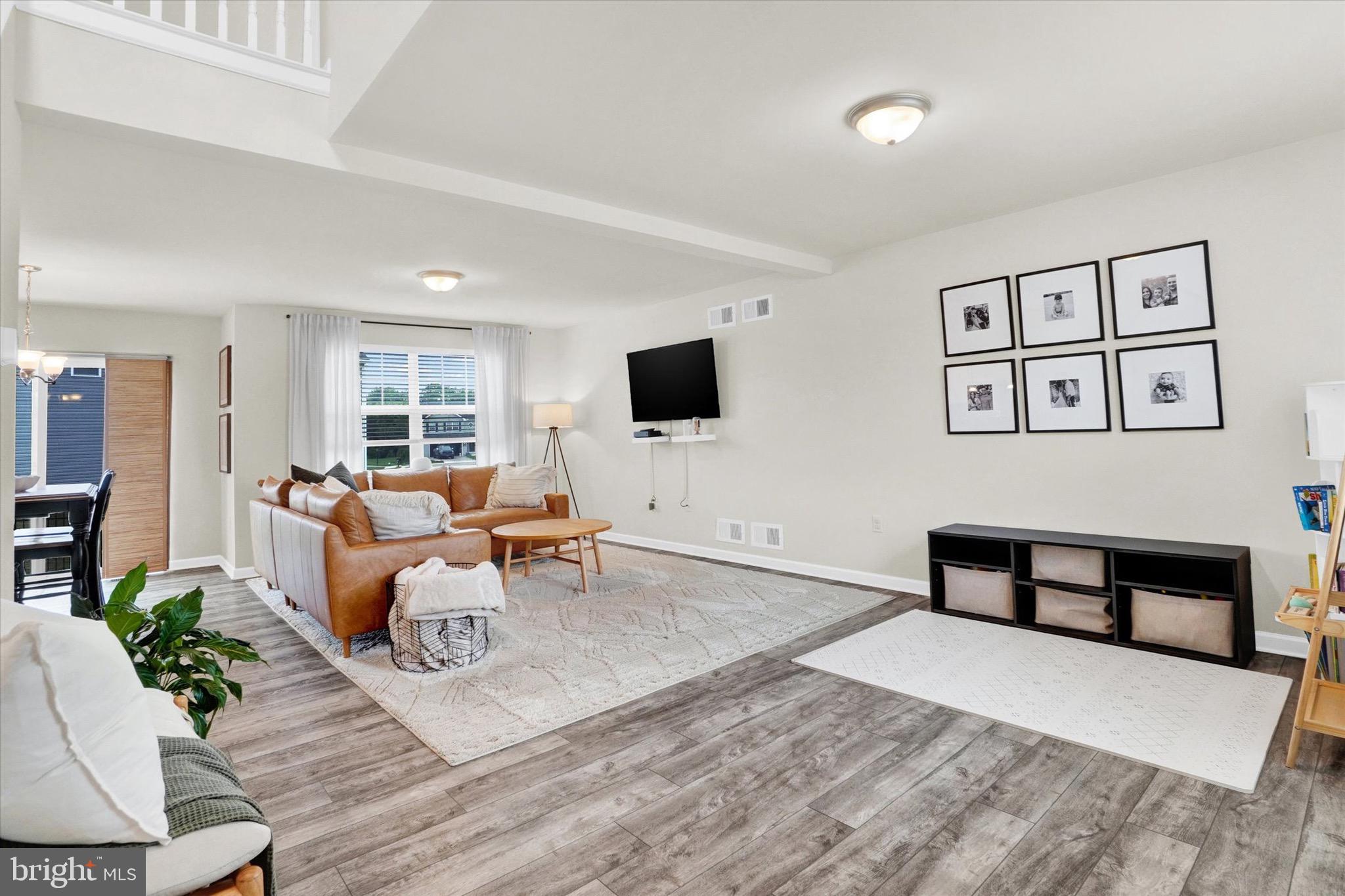 FARM LANE ESTATES - Residential