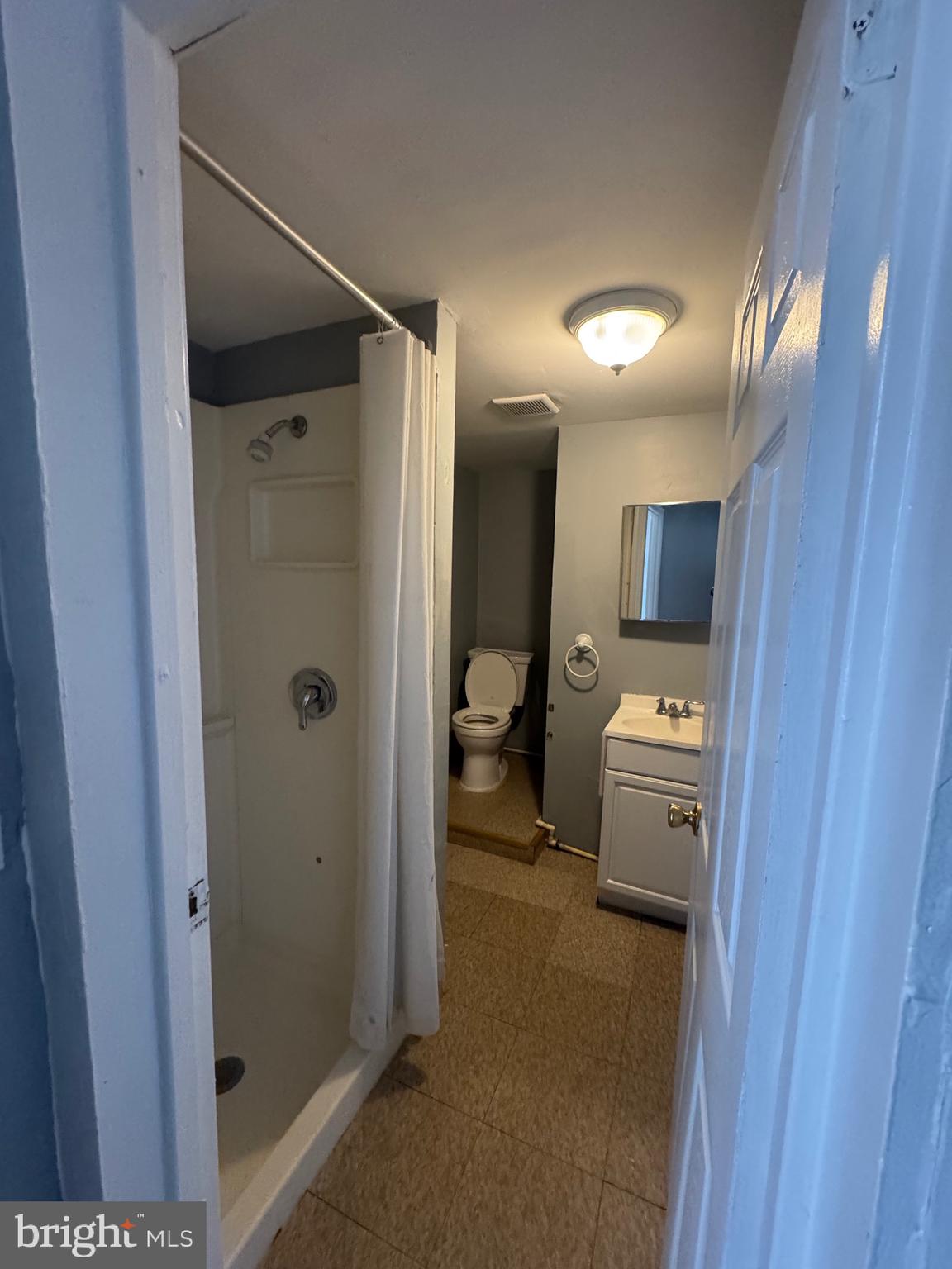 CENTRAL PARK HEIGHTS - Residential Lease