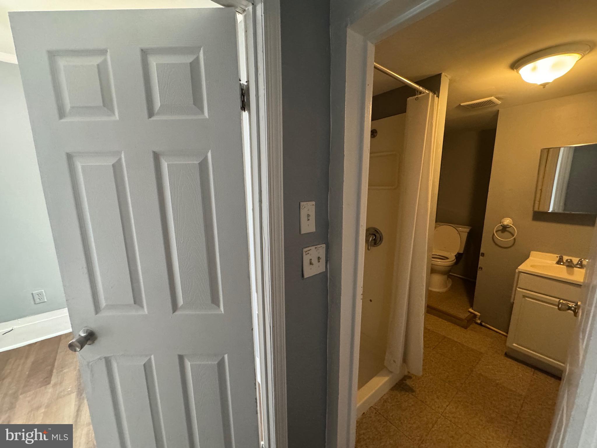 CENTRAL PARK HEIGHTS - Residential Lease