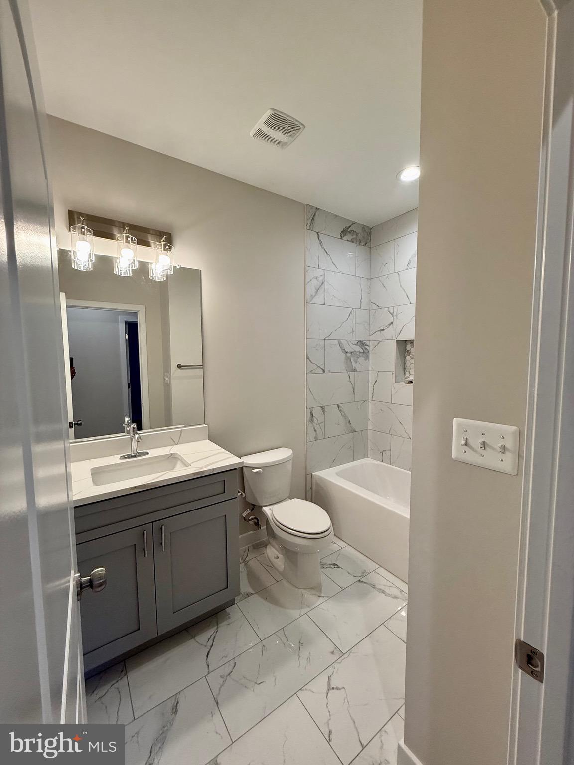 PLACID BAY ESTATES - Residential