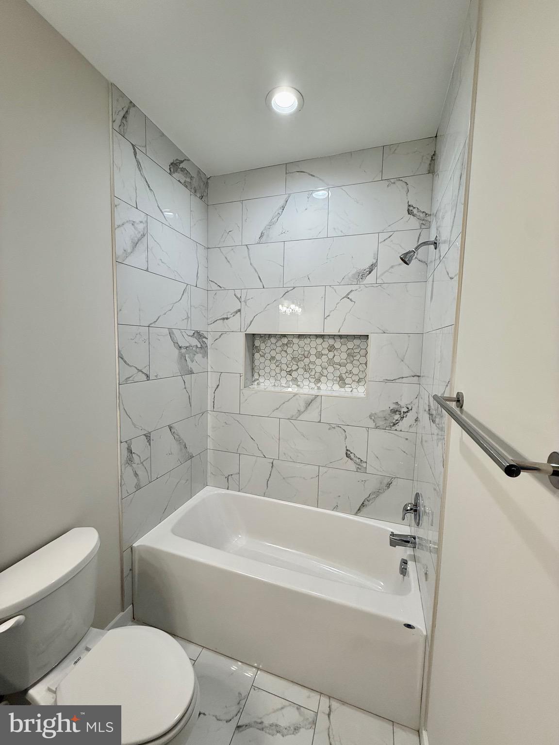 PLACID BAY ESTATES - Residential