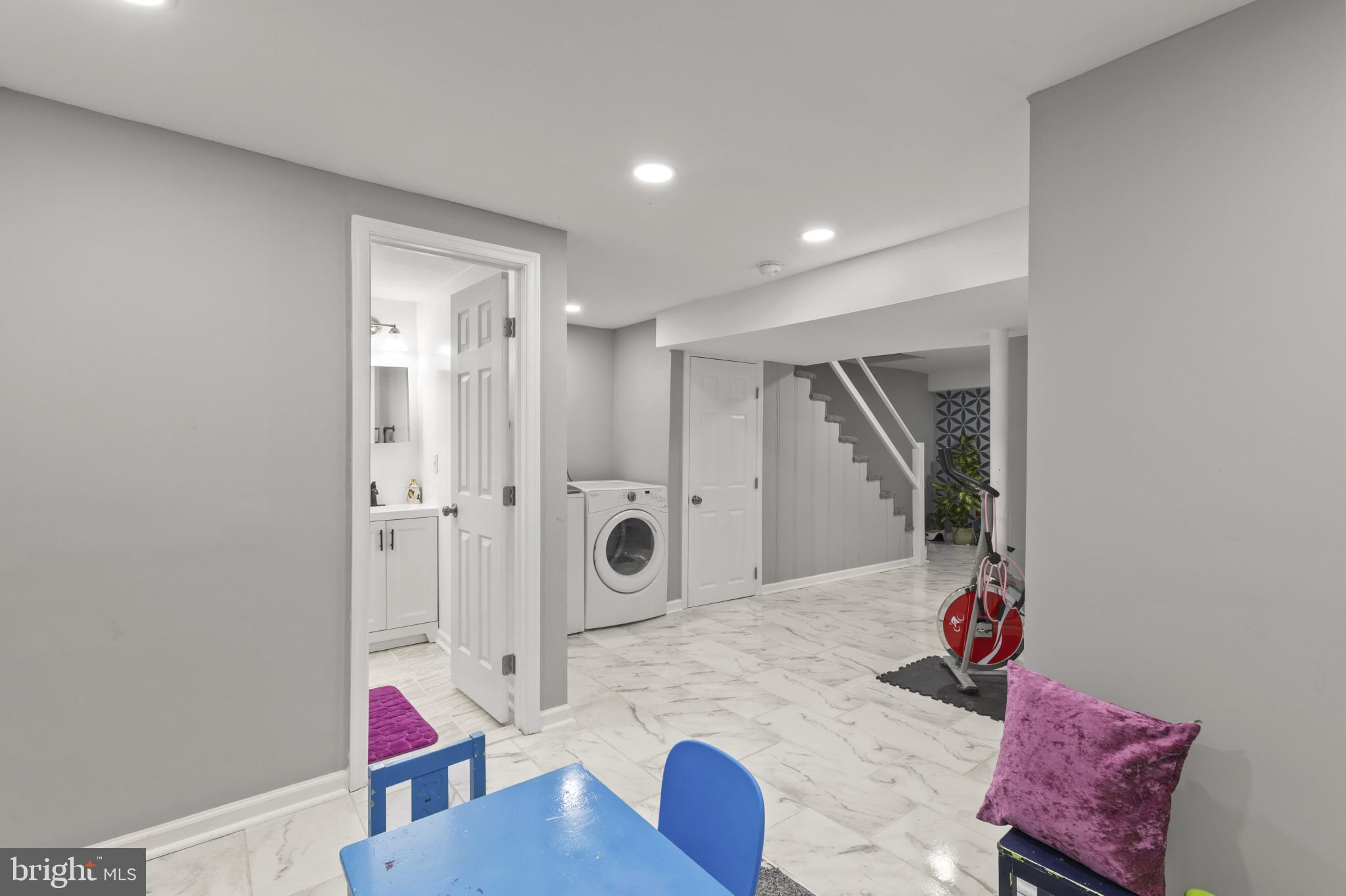 GWYNN OAK - Residential