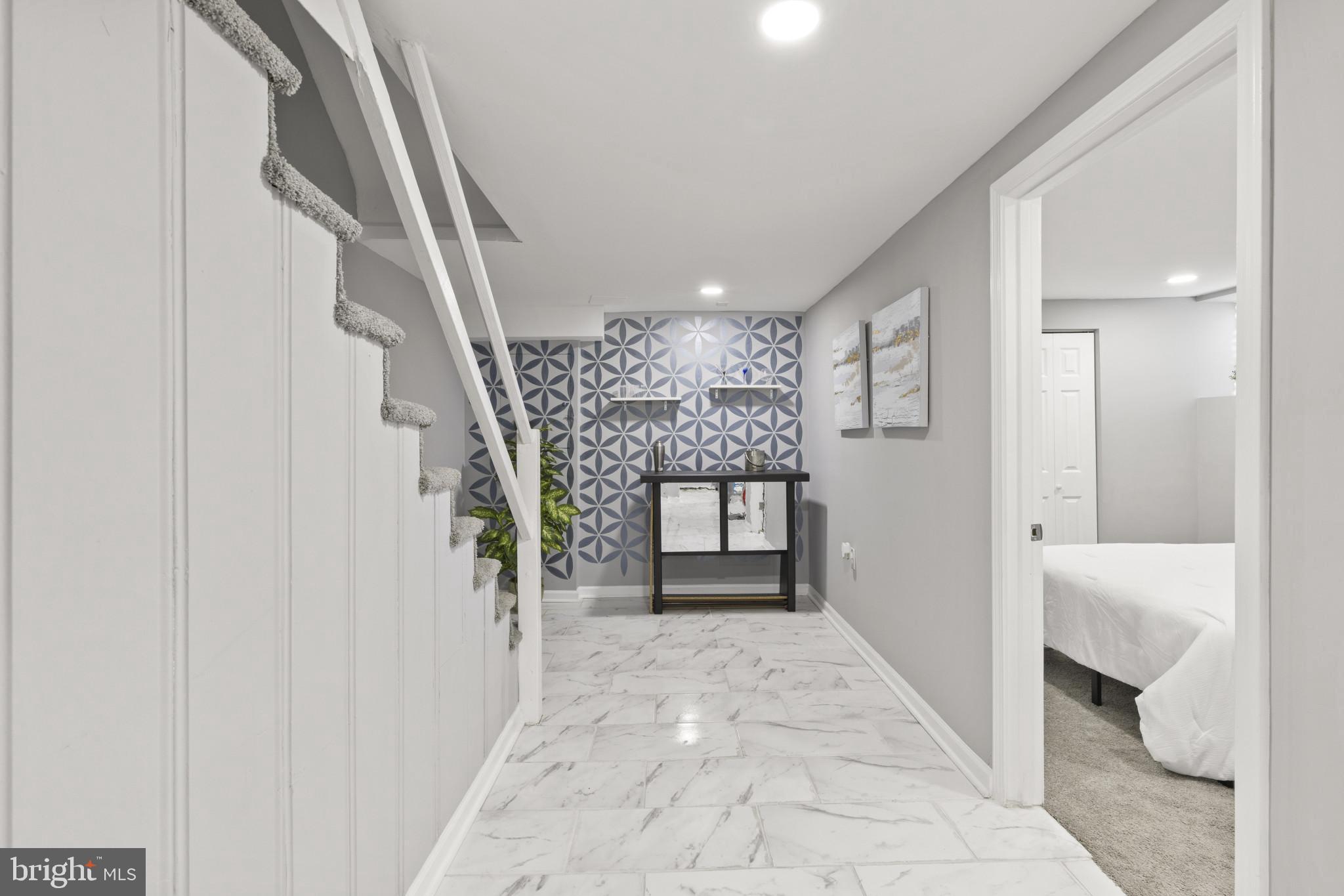 GWYNN OAK - Residential