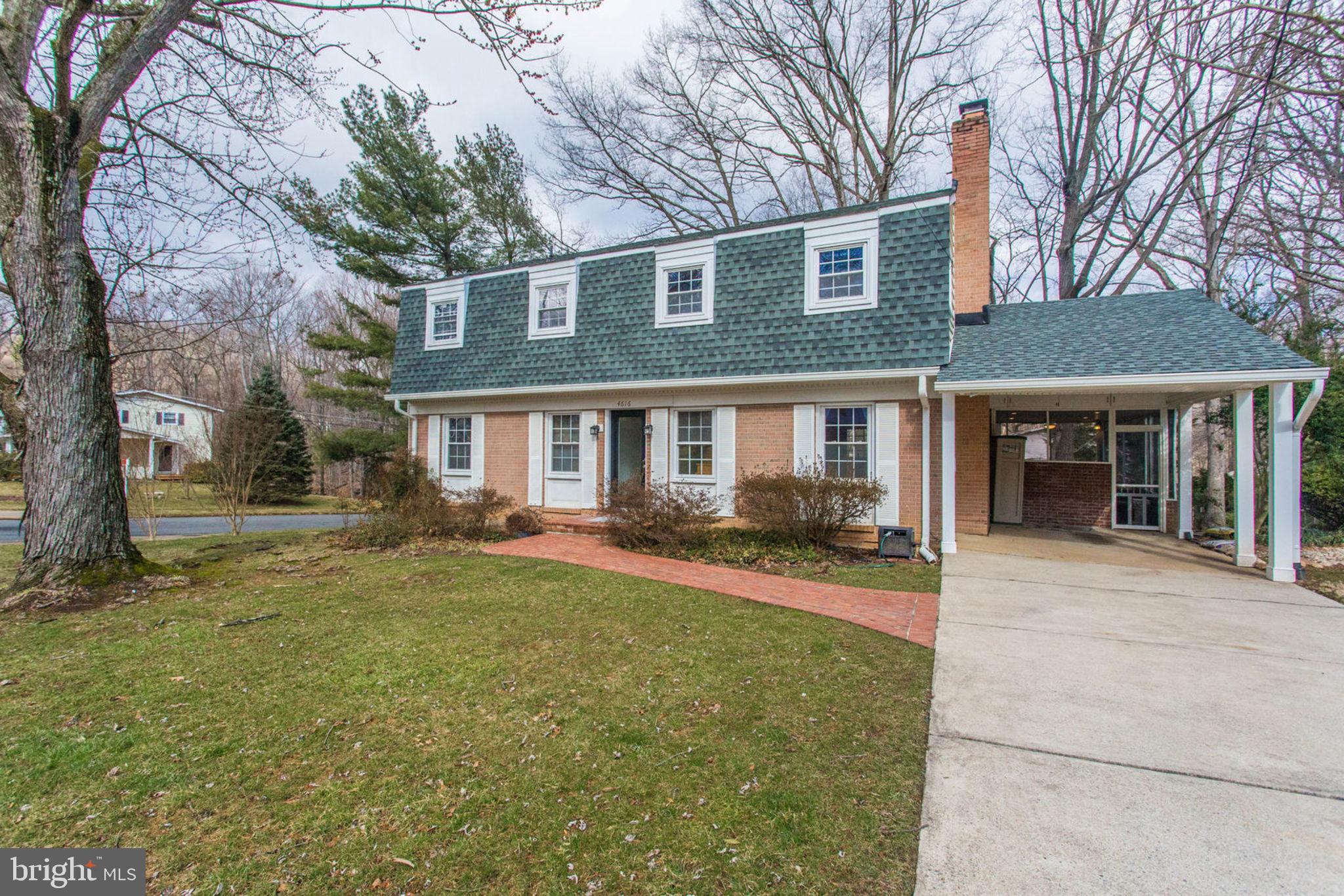 SURREY SQUARE - Residential