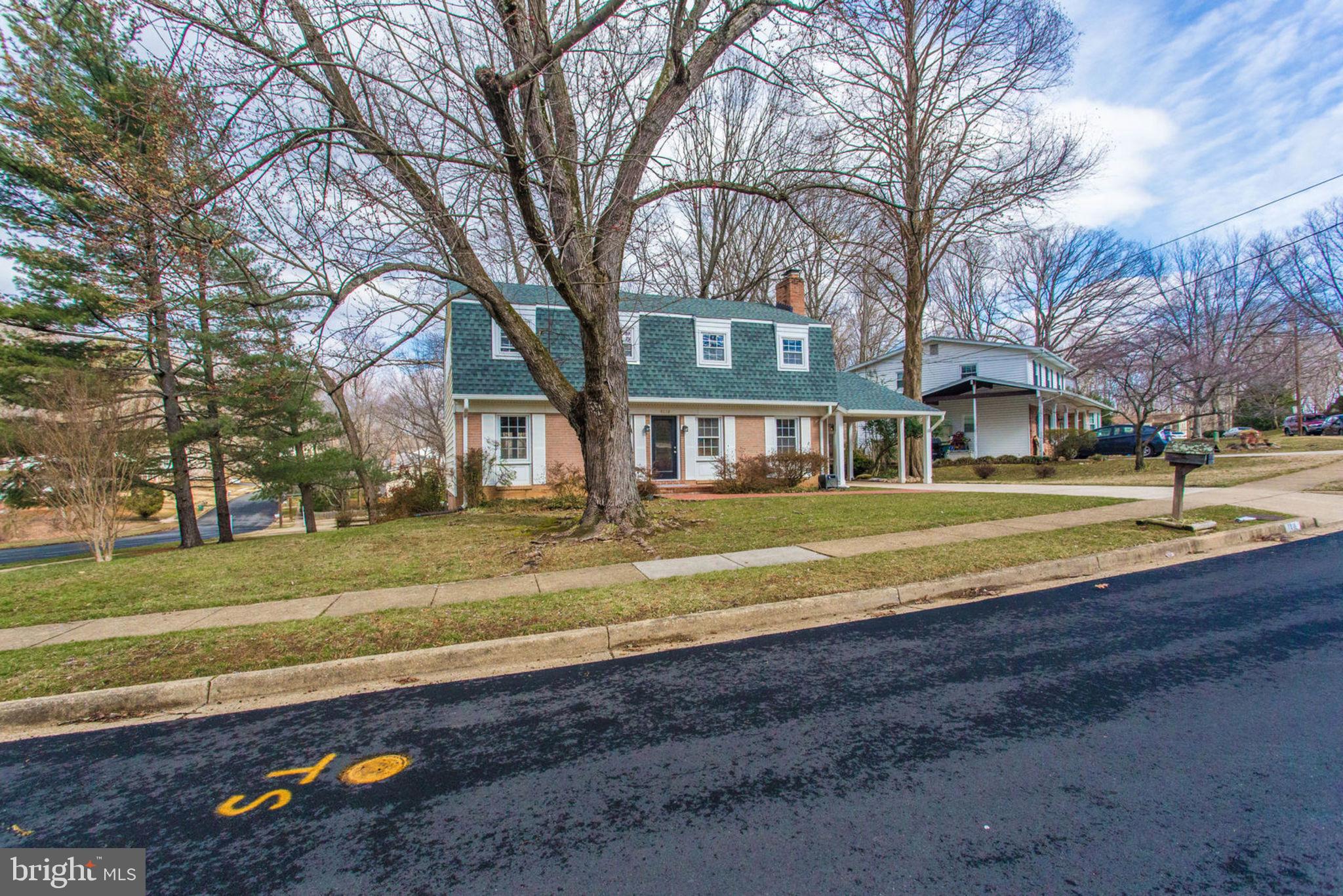 SURREY SQUARE - Residential