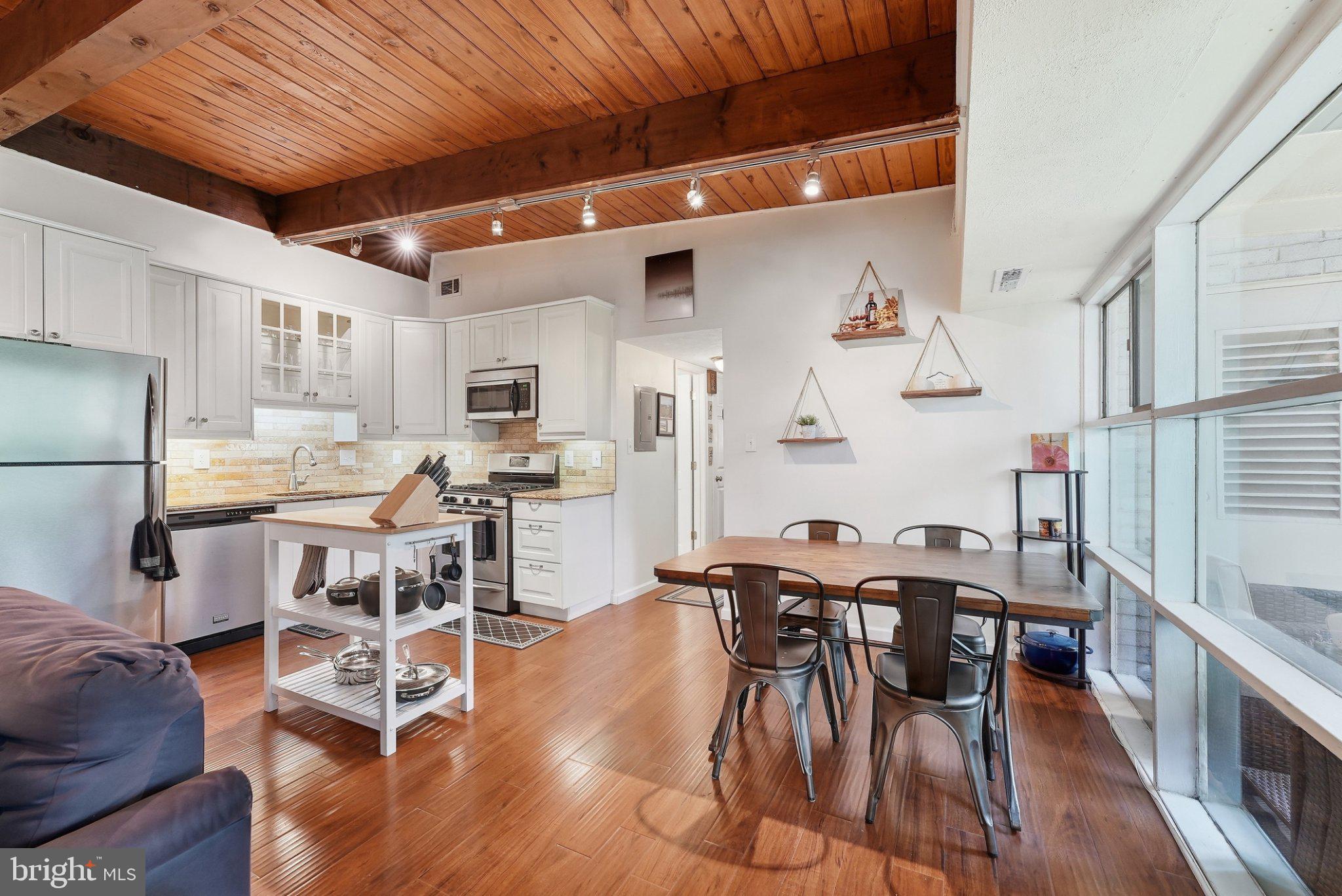 4937 AMERICANA DRIVE 202