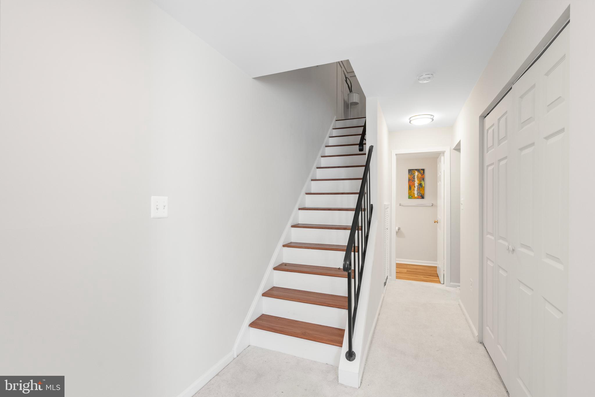 WESTHAMPTON MEWS - Residential Lease