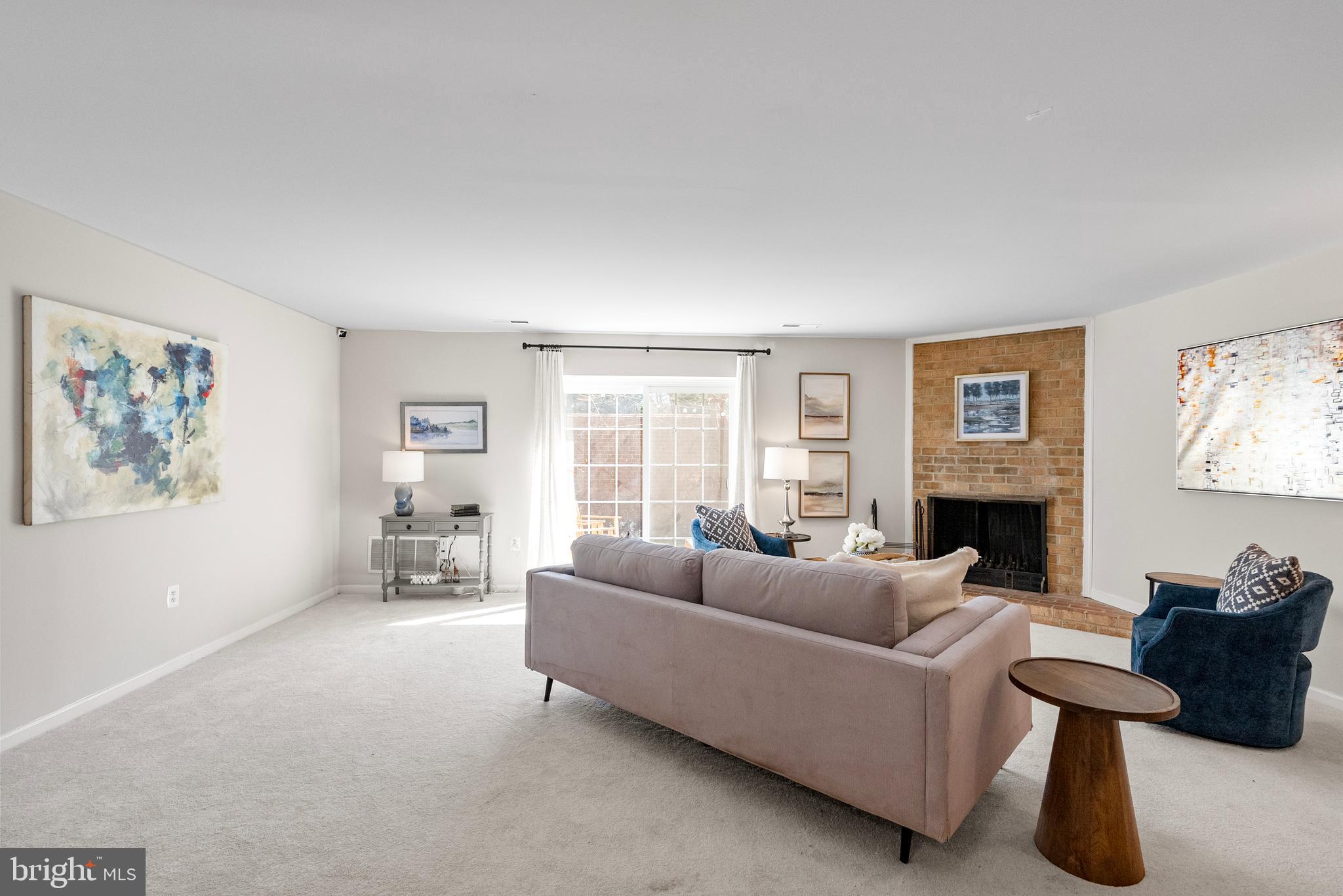 WESTHAMPTON MEWS - Residential Lease