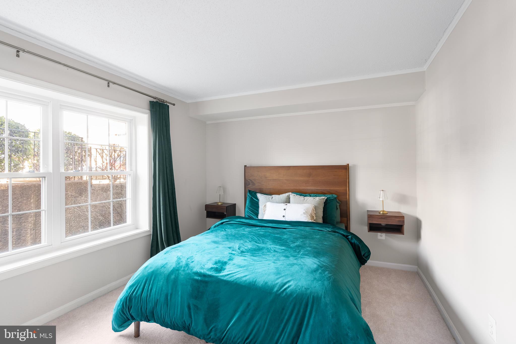 WESTHAMPTON MEWS - Residential Lease