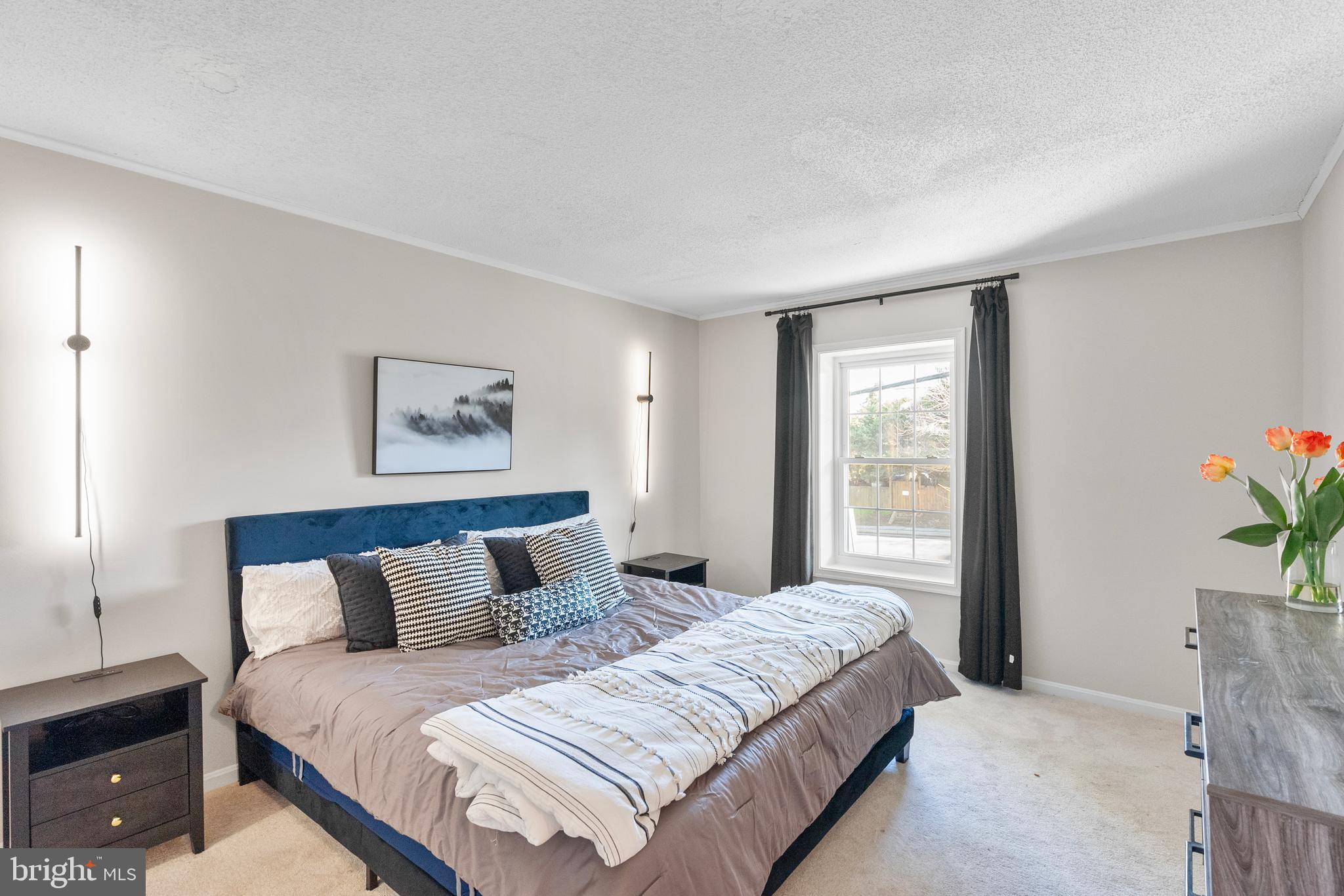 WESTHAMPTON MEWS - Residential Lease