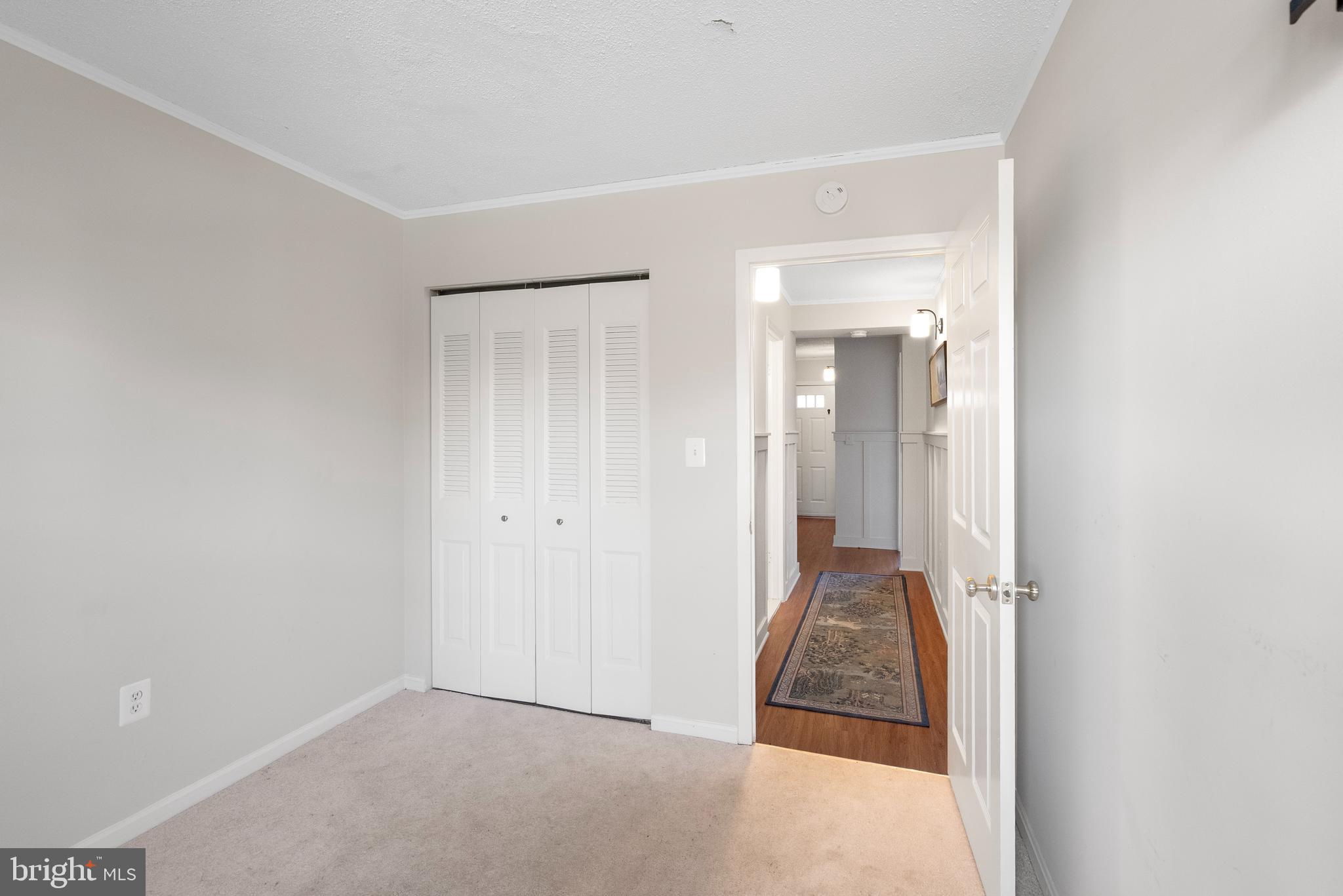 WESTHAMPTON MEWS - Residential Lease