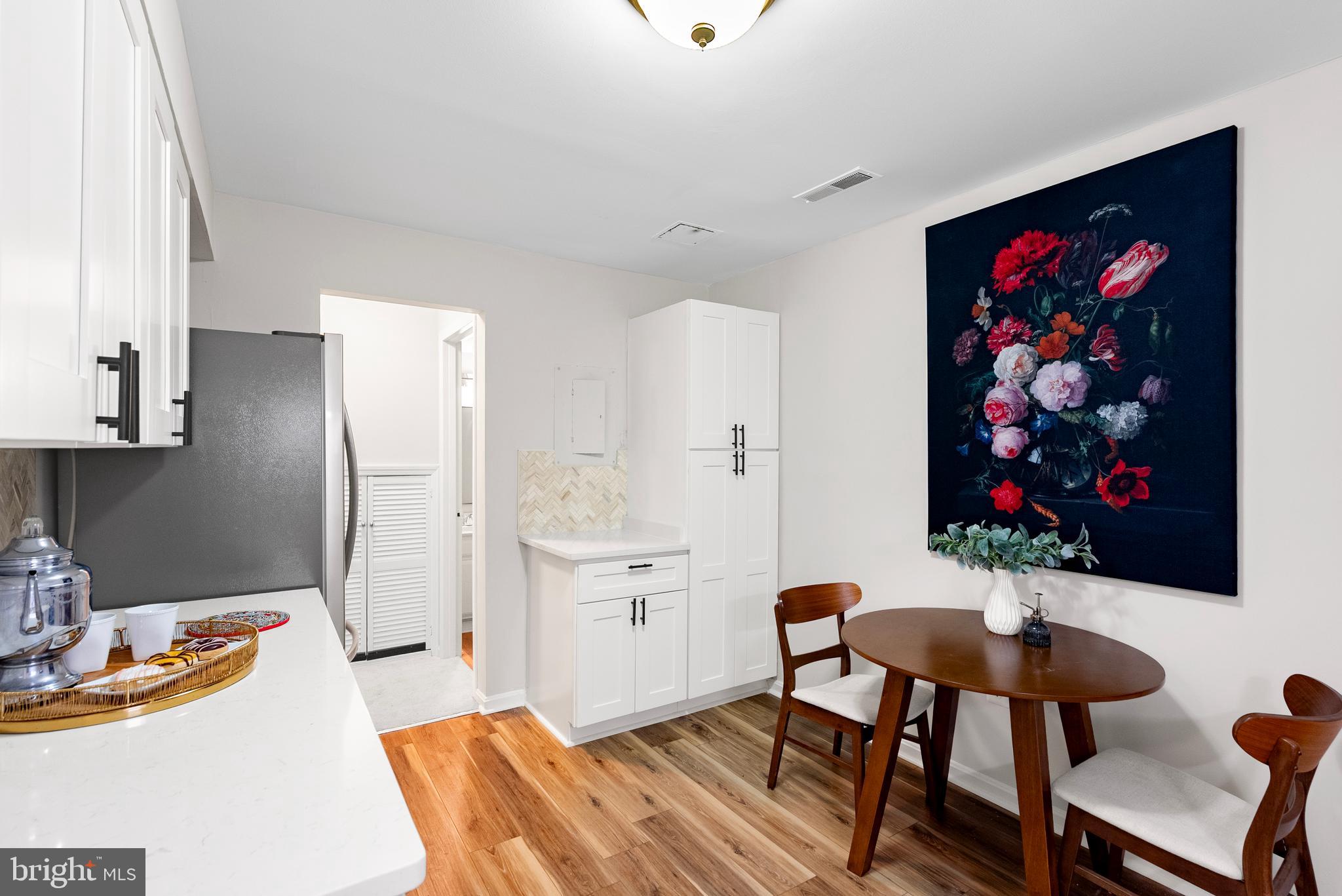 WESTHAMPTON MEWS - Residential Lease