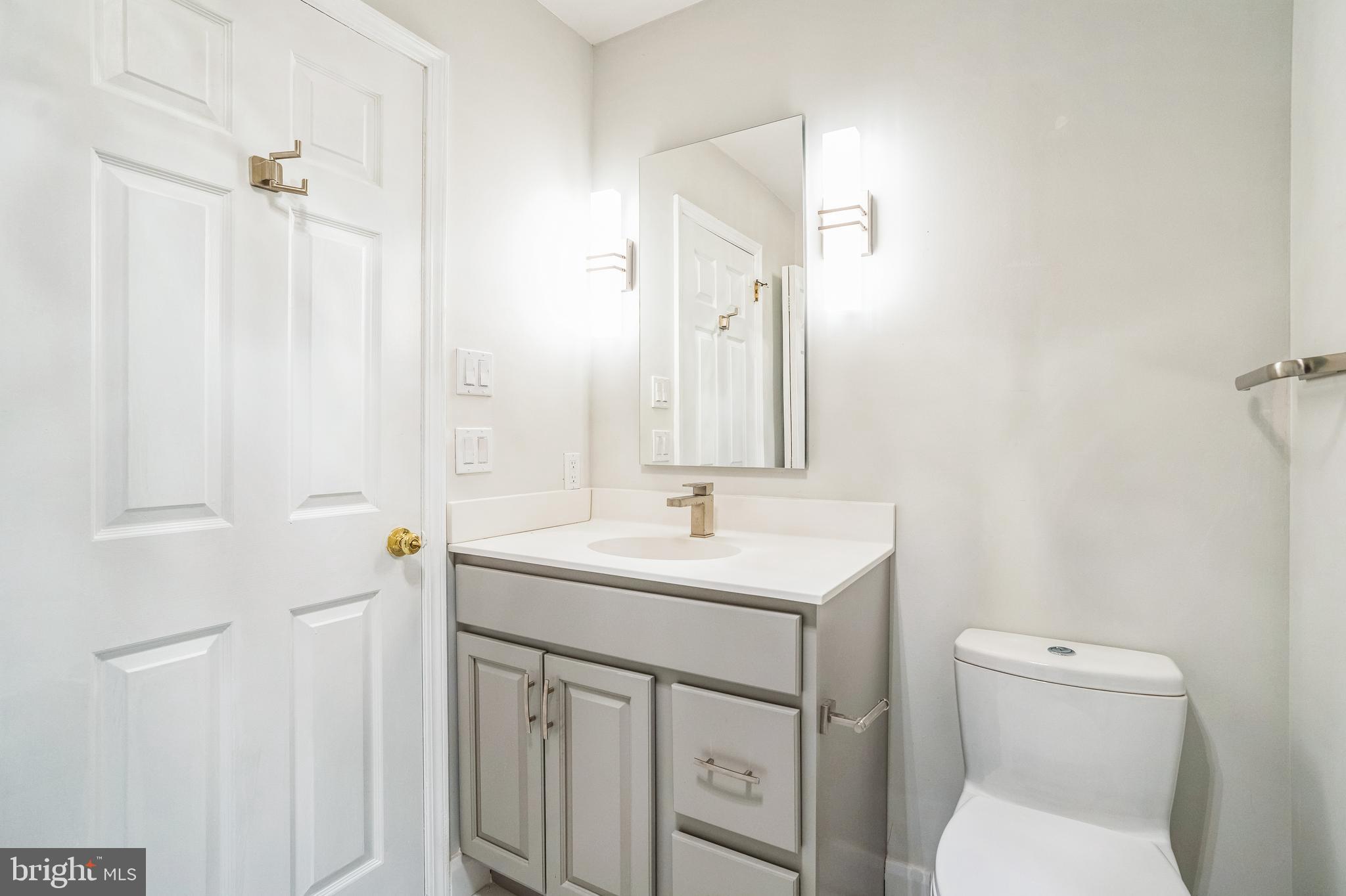 WEATHERSTONE - Residential Lease