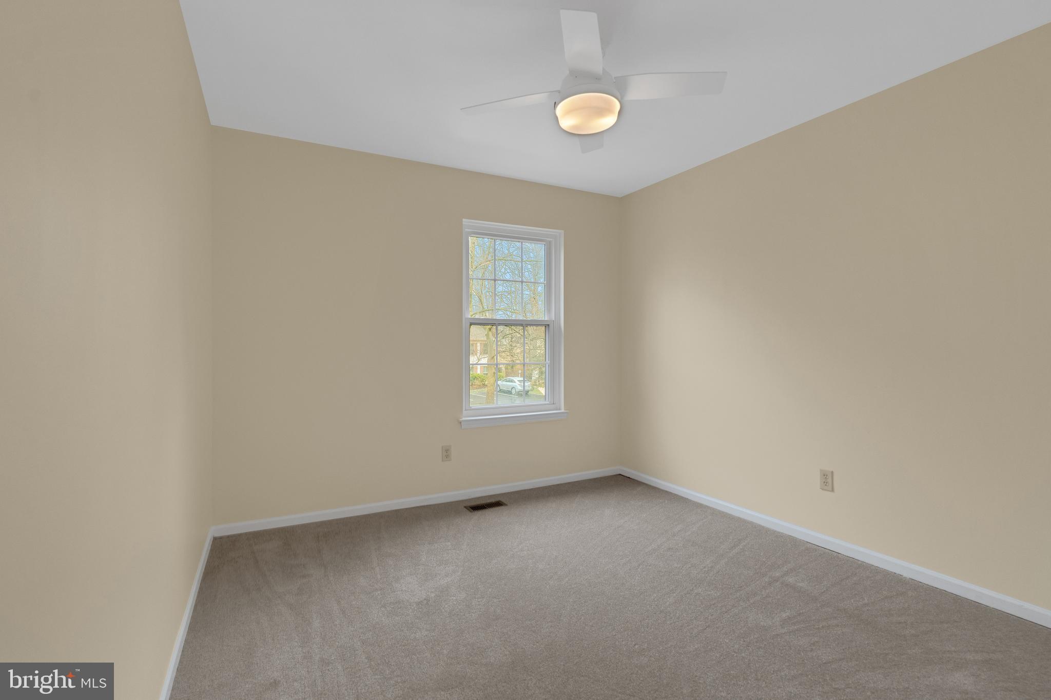 WEATHERSTONE - Residential Lease