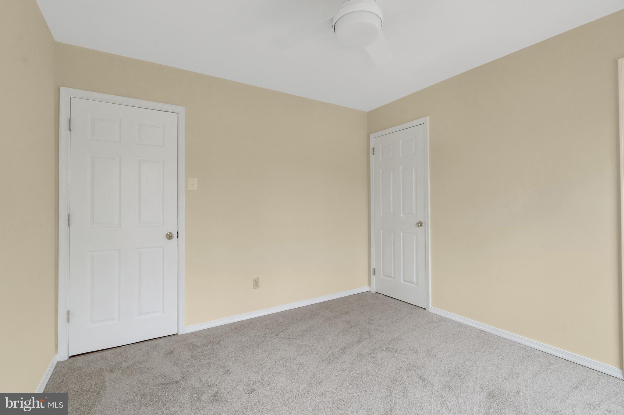 WEATHERSTONE - Residential Lease