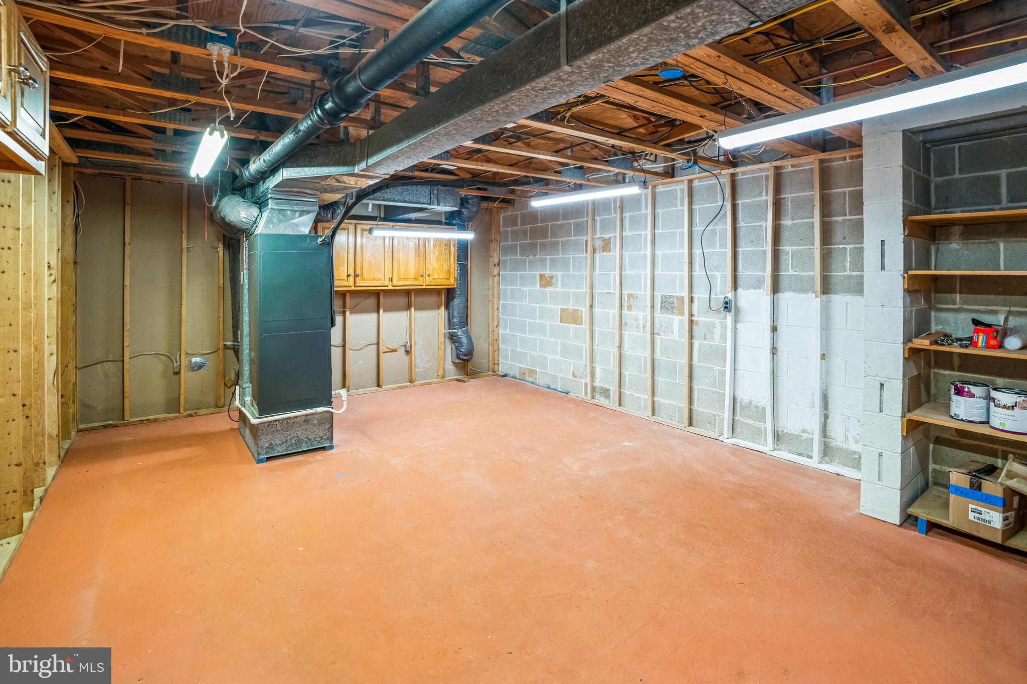 WEATHERSTONE - Residential Lease