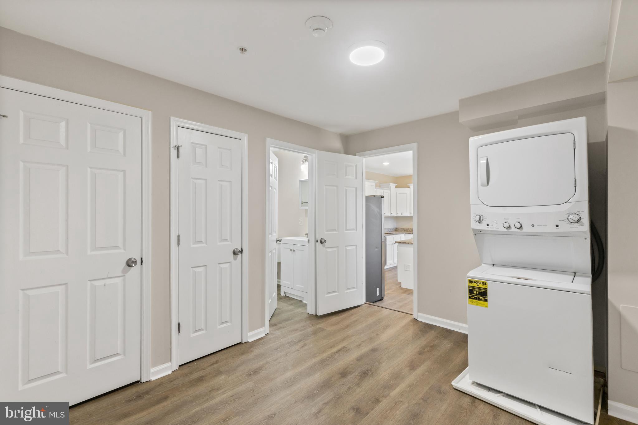 OAKENSHAWE - Residential