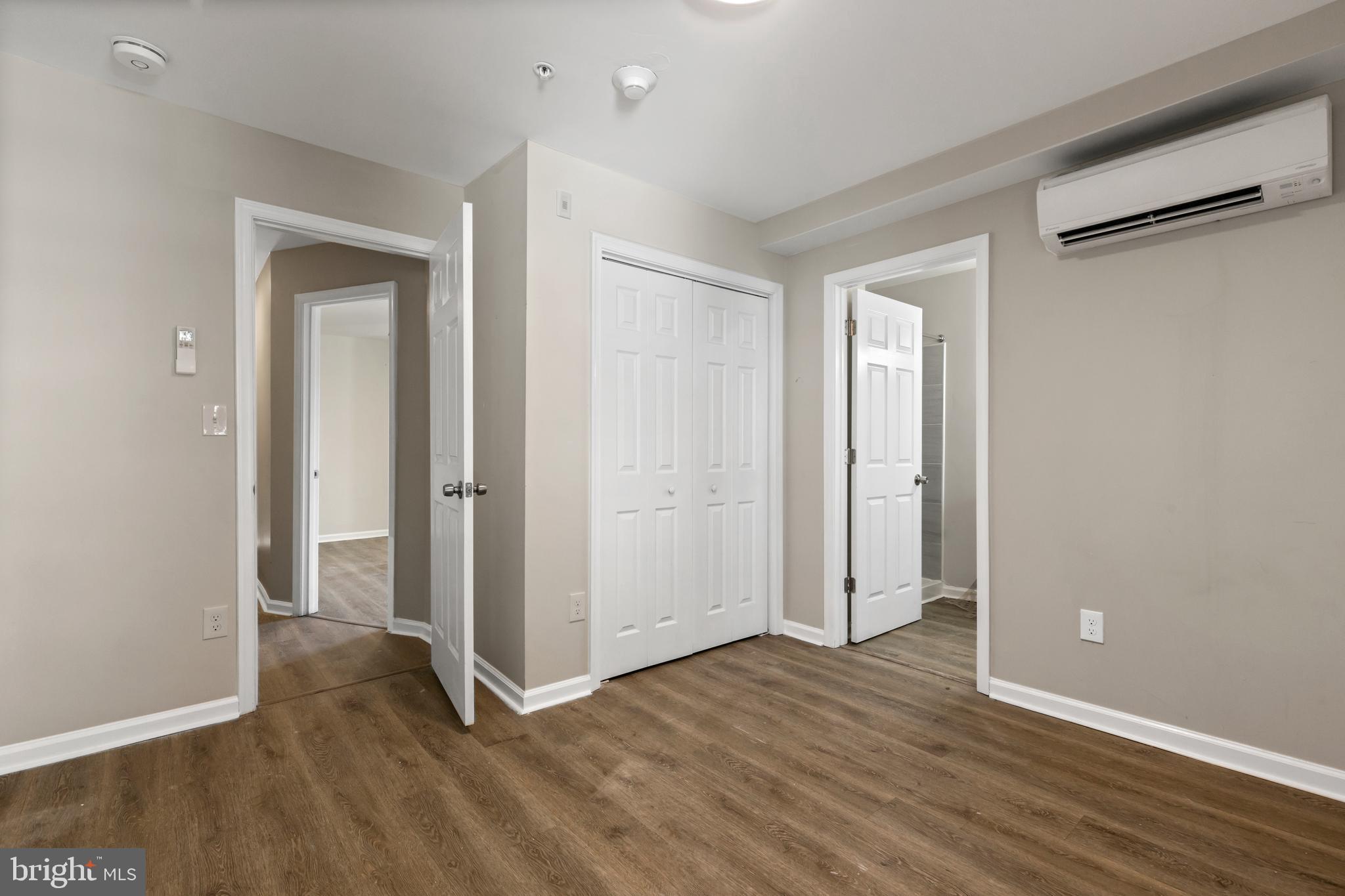 OAKENSHAWE - Residential