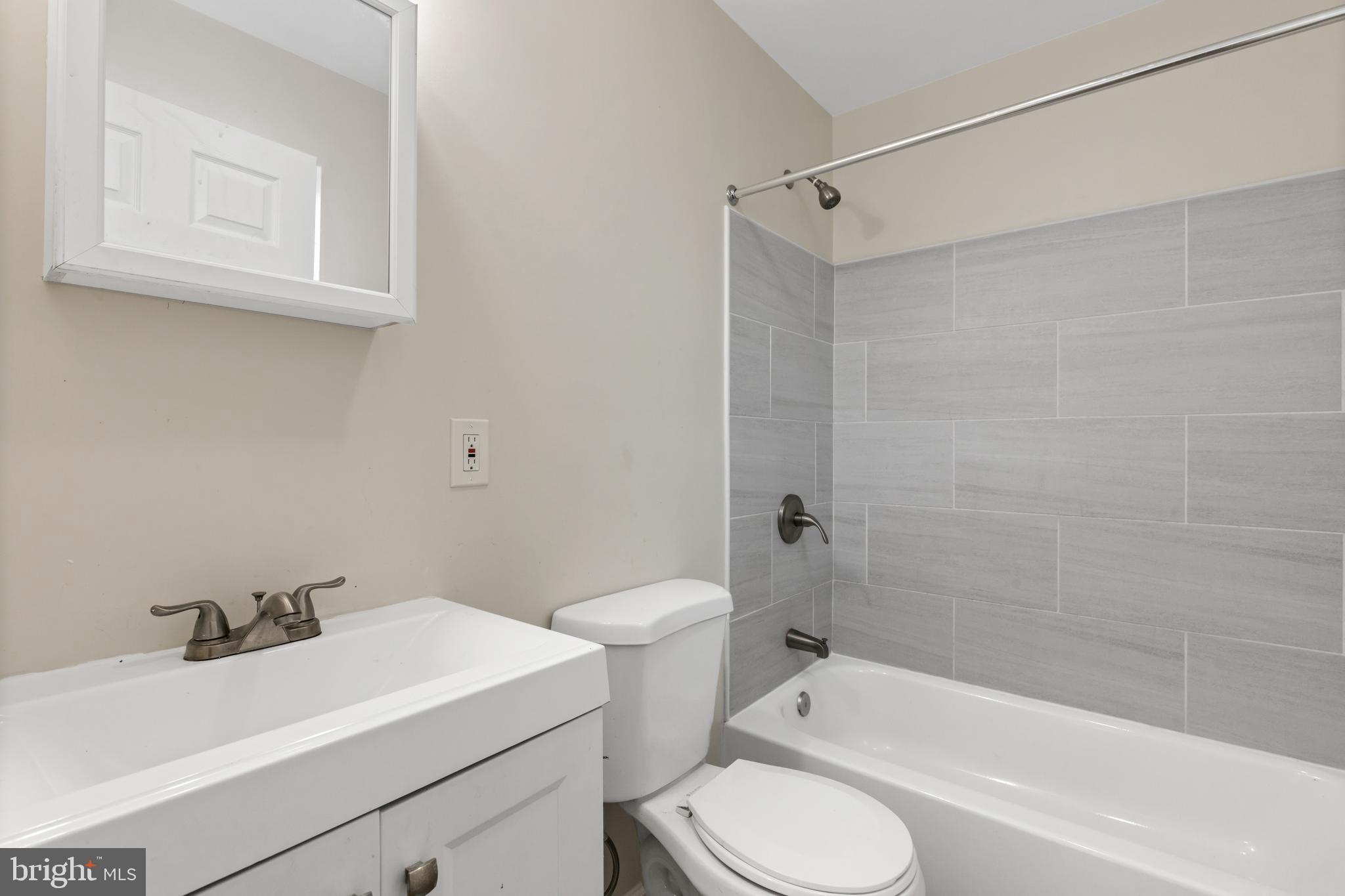 OAKENSHAWE - Residential