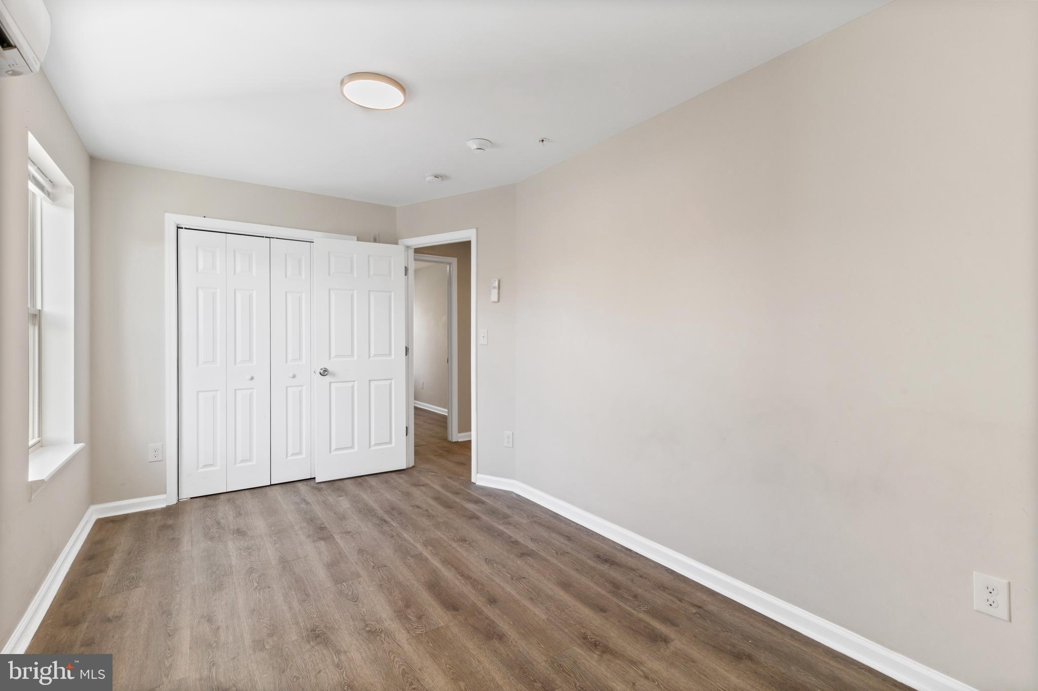 OAKENSHAWE - Residential