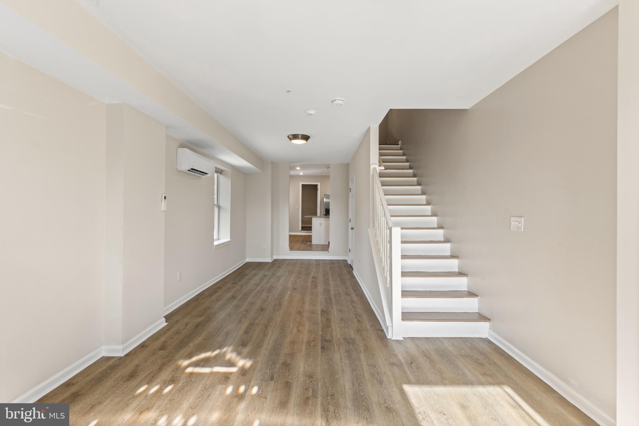 OAKENSHAWE - Residential